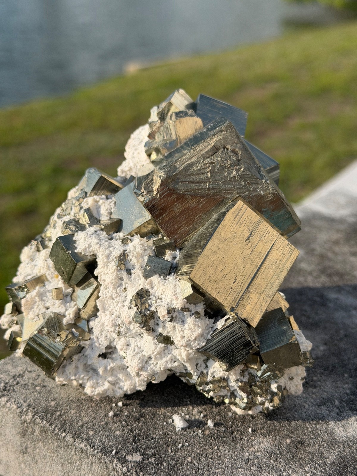 AA PYRITE Crystal CUBE Cluster Huanzala Mine Peru 2.9 LBS 3 3/4″ High x 5″