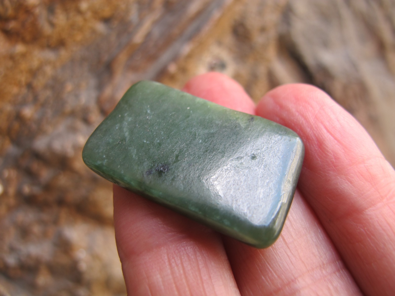 Nephrite Jade Authentic Crystal Polished Palm flat stone A luck heart chakra 8g