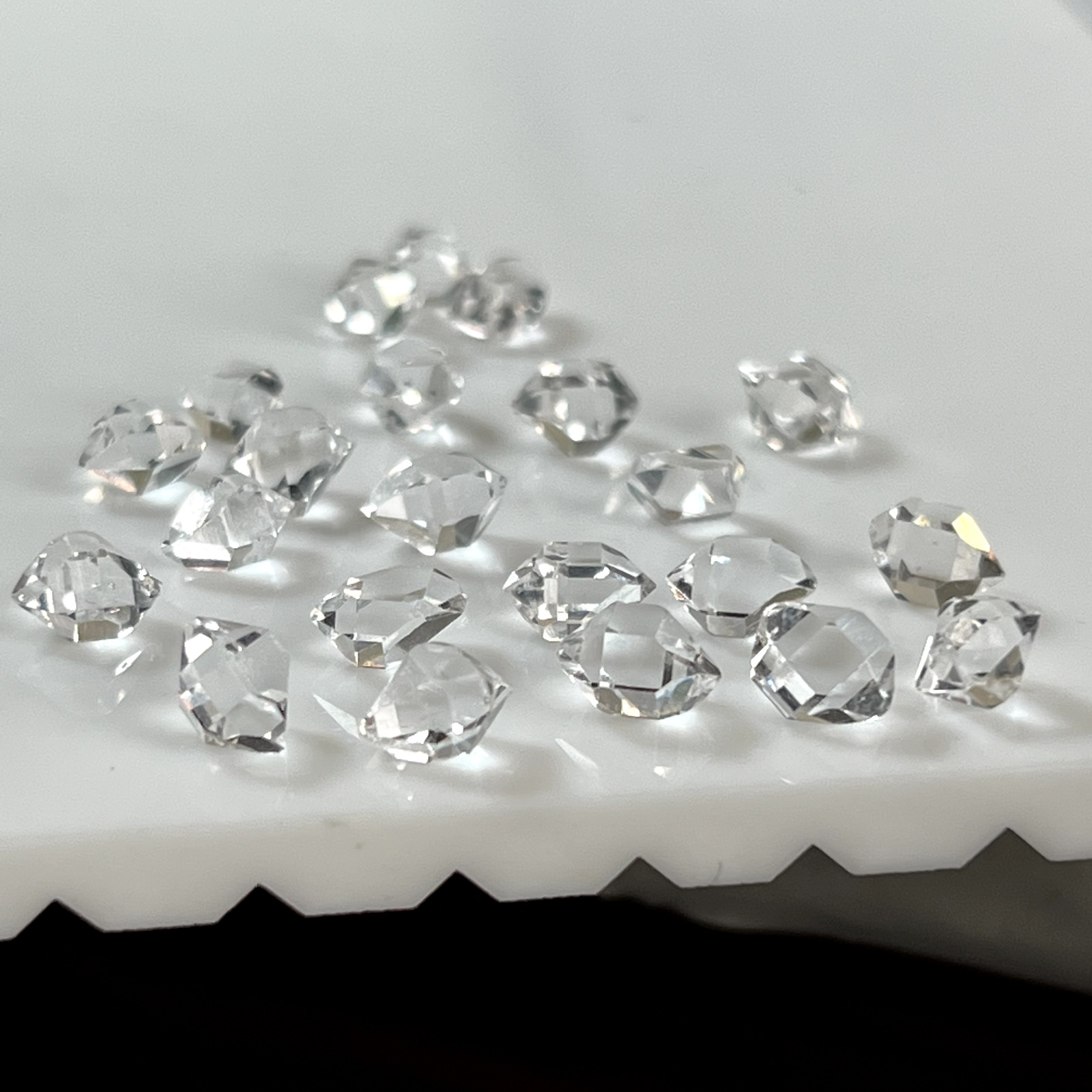 48 pcs Herkimer diamond crystals 7-9mm