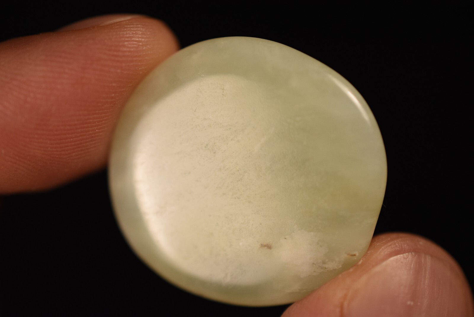*NEW JADE* Flat Stone 3cm 7.2g Palm Worry Thumb Tumbled Natural Stone Bowenite