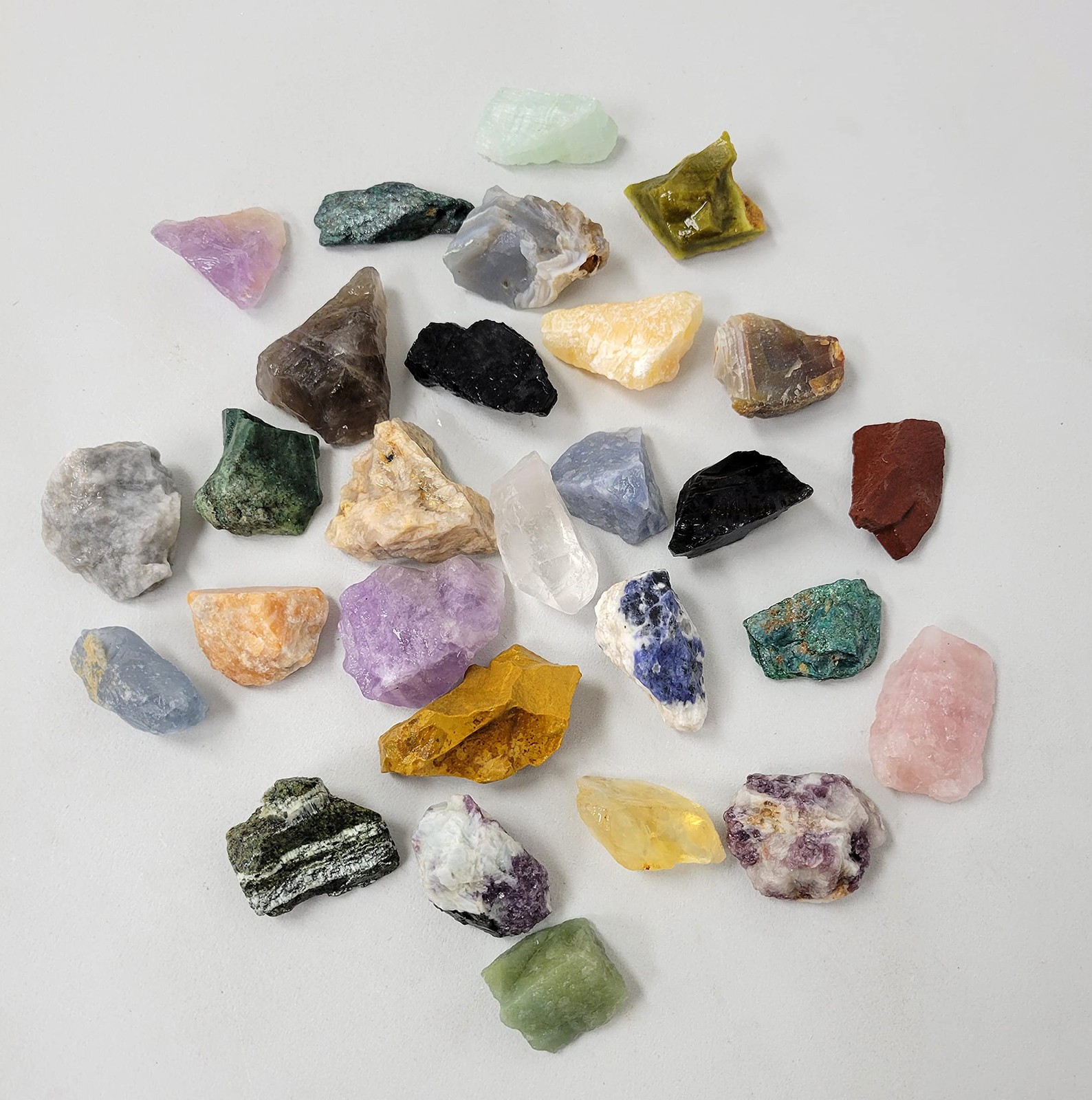 Assorted Rough Stones Mix – Crystals for Cabbing, Polishing, Reiki, Healing