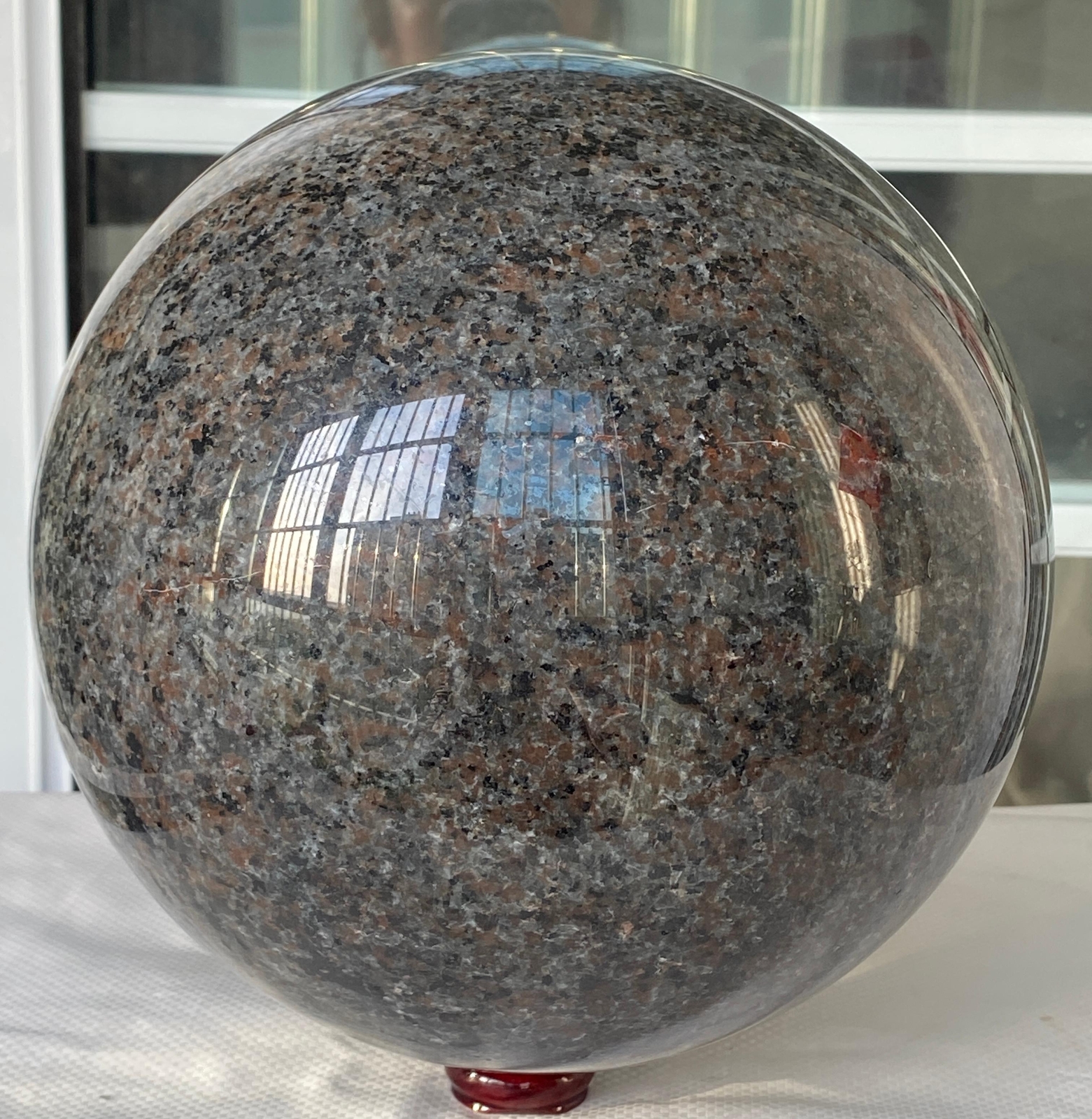 Natural Flame’s stone Sphere crystal ball reiki healing12820G UV Reactivecrystal