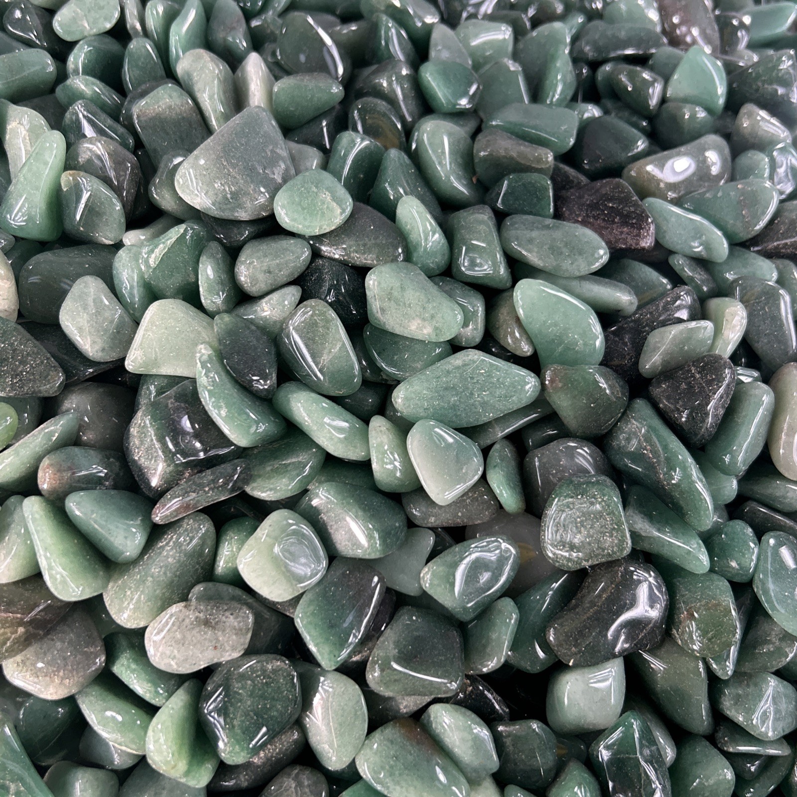Tumbled Green Aventurine Stones – Natural Polished Crystal – Multiple Weights