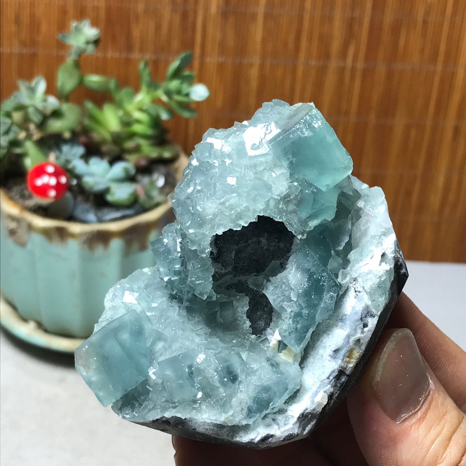 71-47-50mm Rare Natural Green Calcite fluorite Mineral Specimen 202g A6090