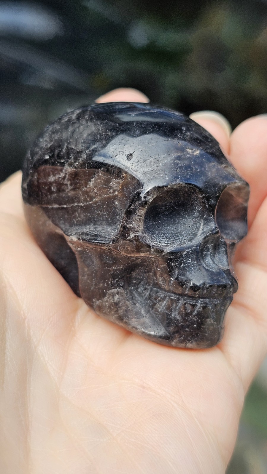✨️SALE✨️ Dark smokey Quartz crystal Skull grounding 128g 5.5cm smoky