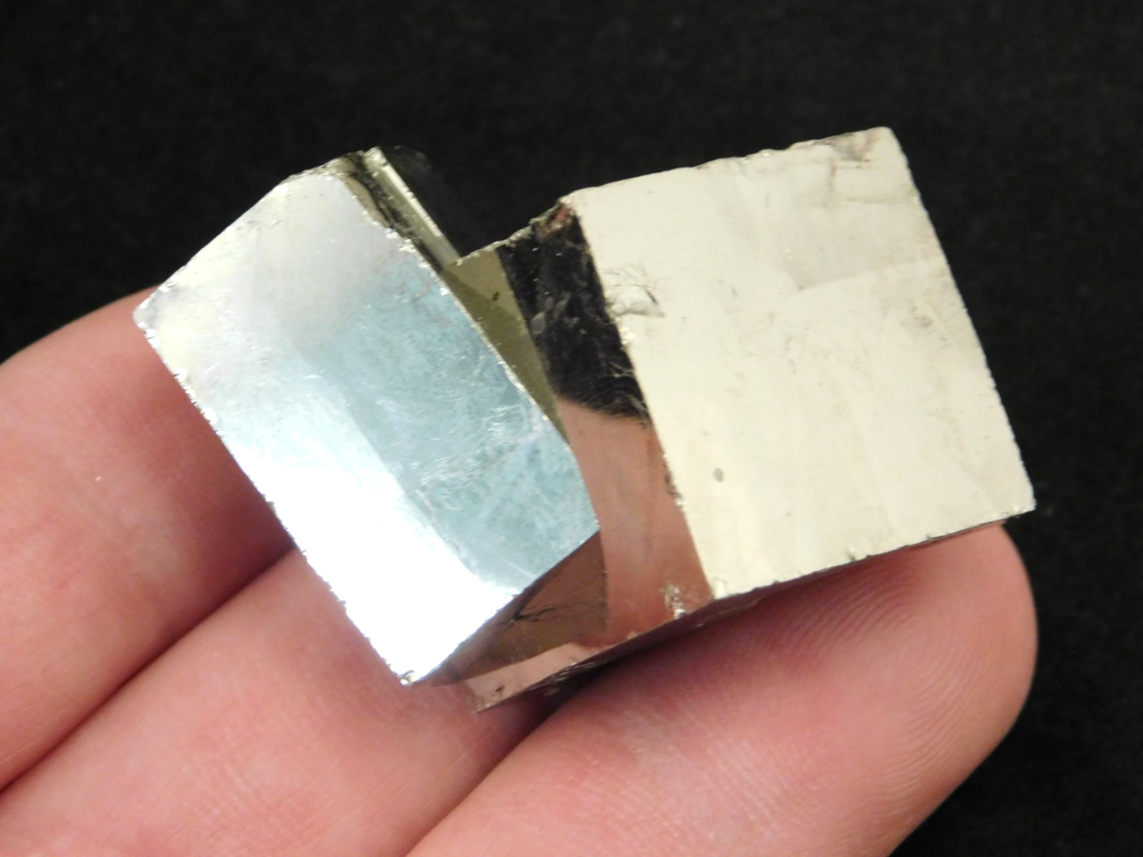 Nice and 100% Natural PYRITE CUBE TWIN From Peru 75.5gr