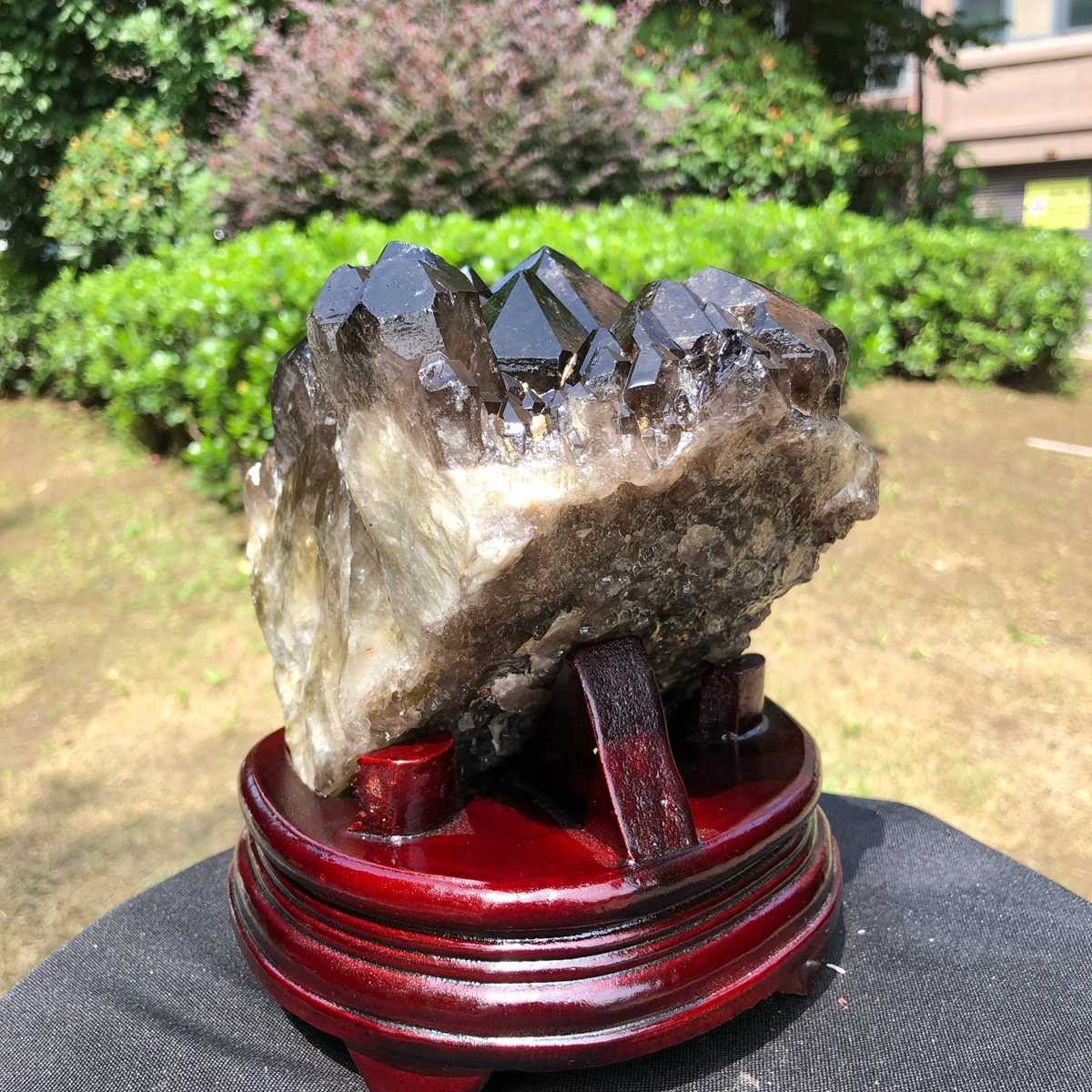 3340g Natural tea crystal specimen + pedestal MH1800
