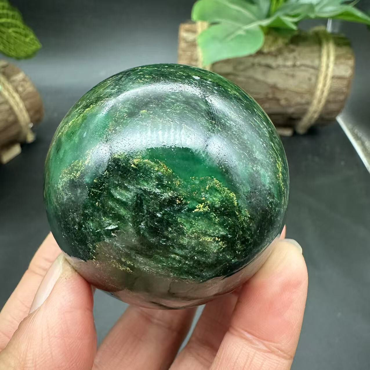 1pc Natural emerald Quartz Ball Crystal polished Sphere Healing energy gift 50mm