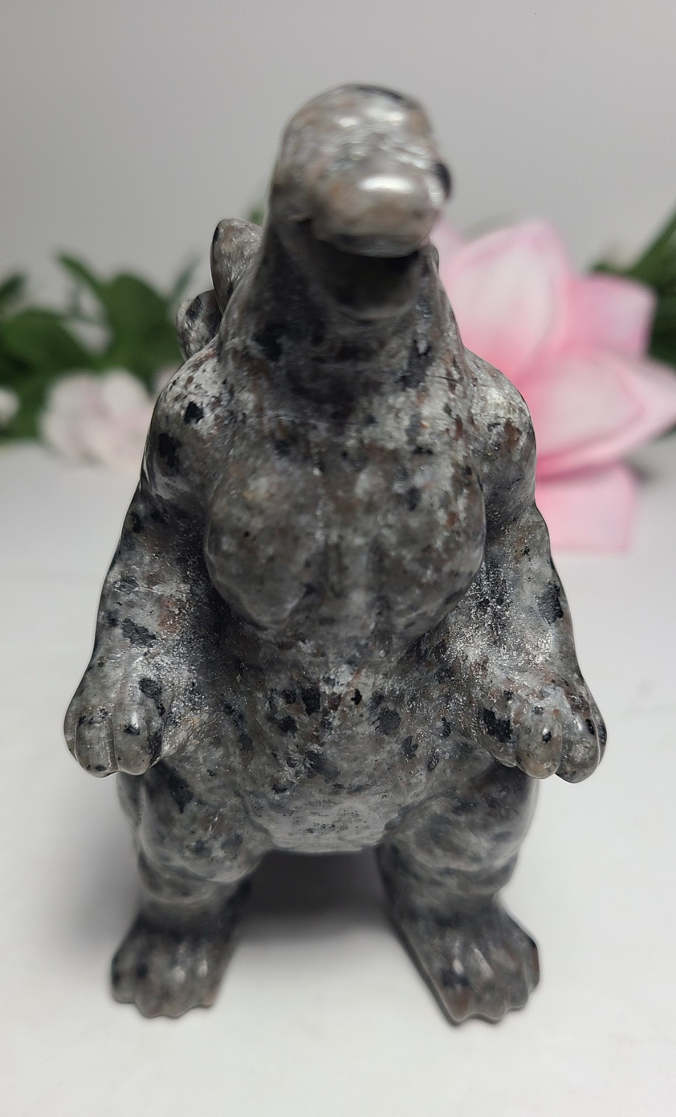 4.6″ 364g Awesome UV Reactive Yooperlite Godzilla Crystal Stone Carving Statue