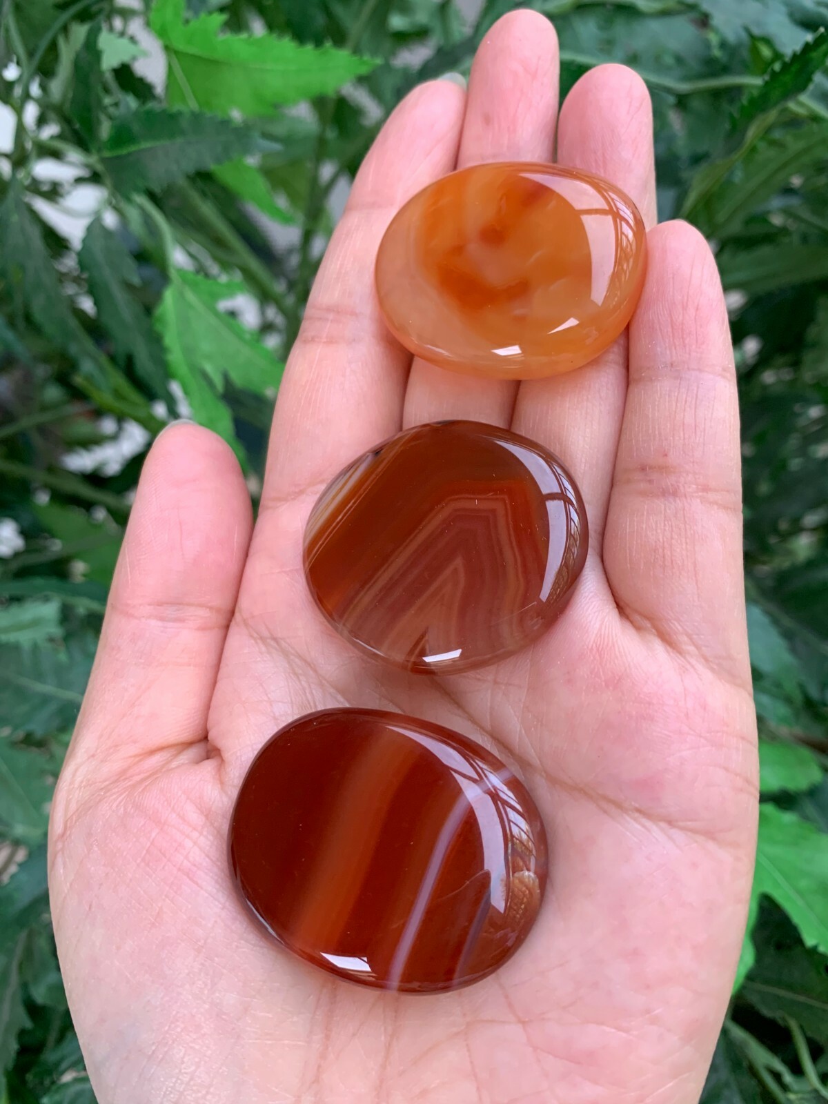 Carnelian Smooth Stone, 1.5″-2″ Polished Carnelian Palm Stone, 0.5 lb to 4.4 lb