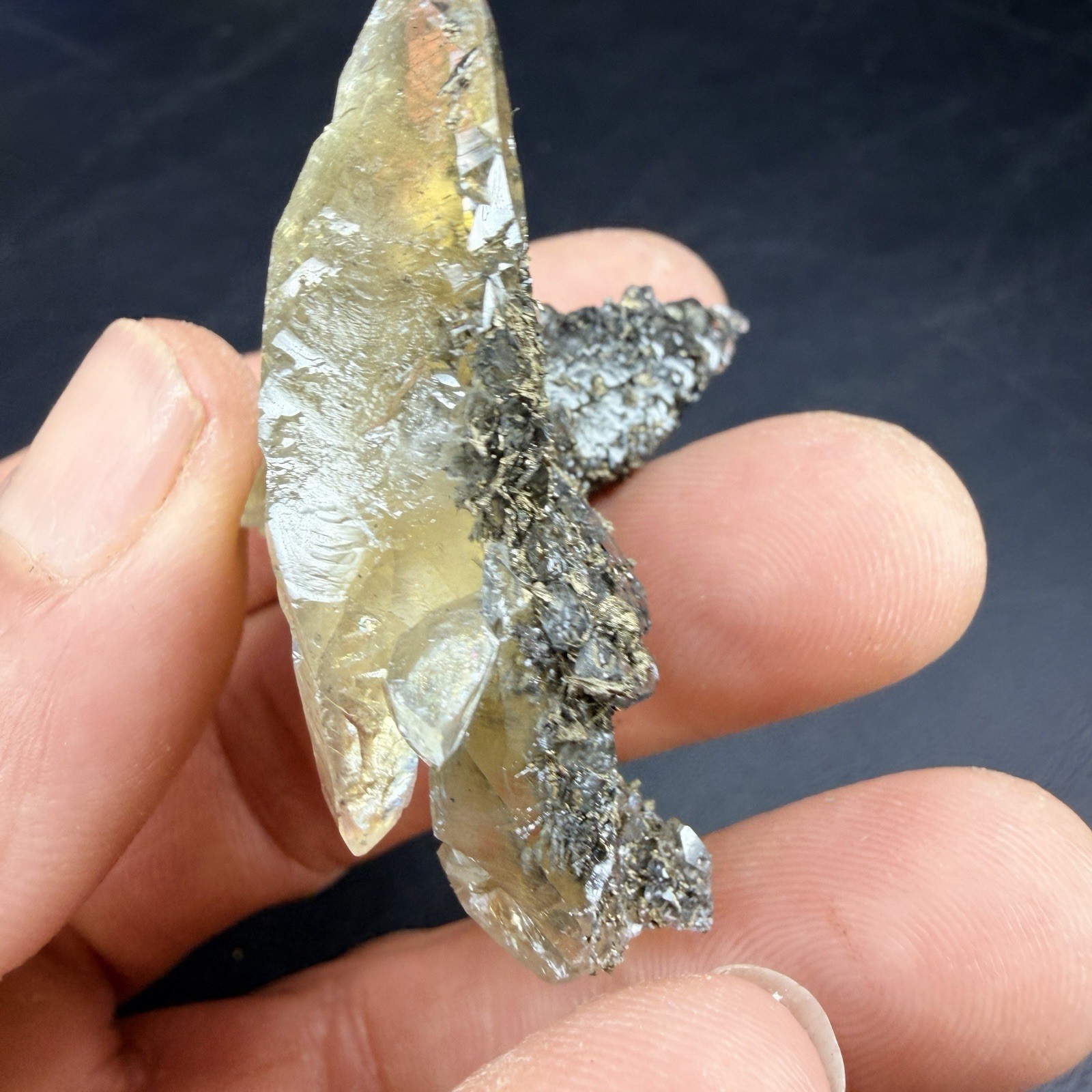 Golden Calcite Crystals with Chalcopyrite / Missouri *VIDEO*