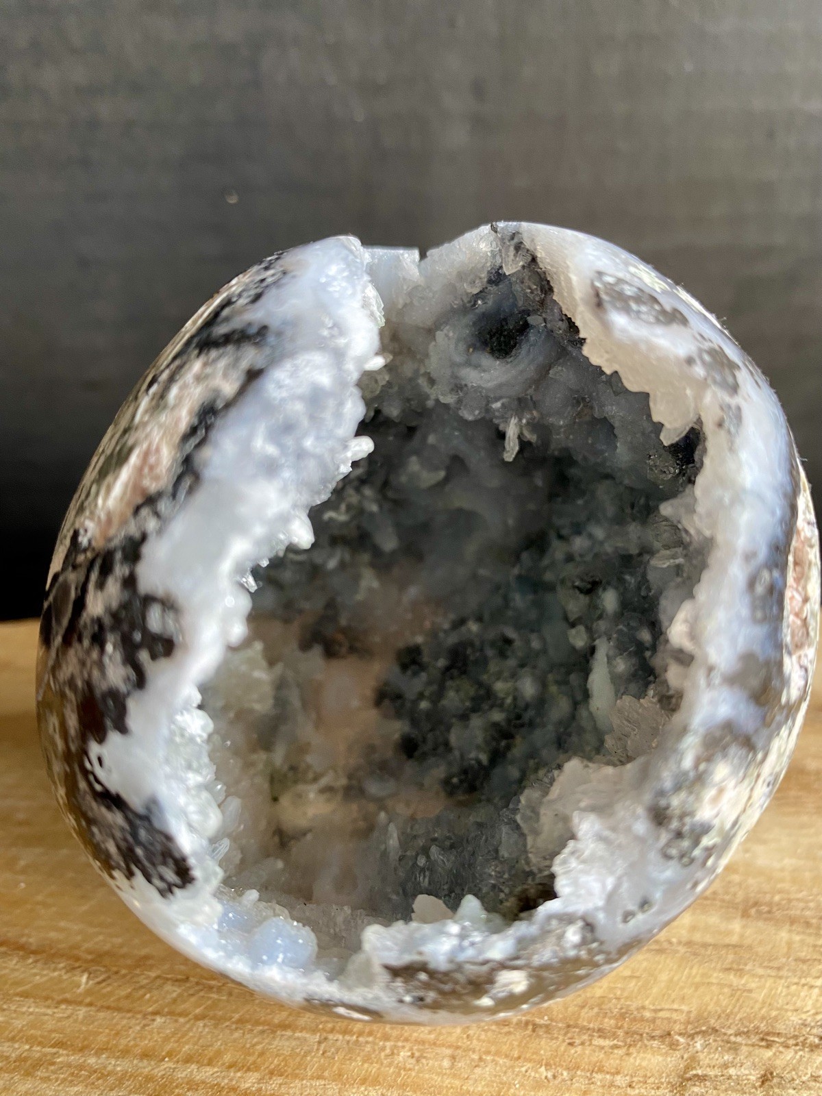 Crystal Argentina Agate Geode Sphere Druzy Raw UV High Quality Rare 264g 7.7cm