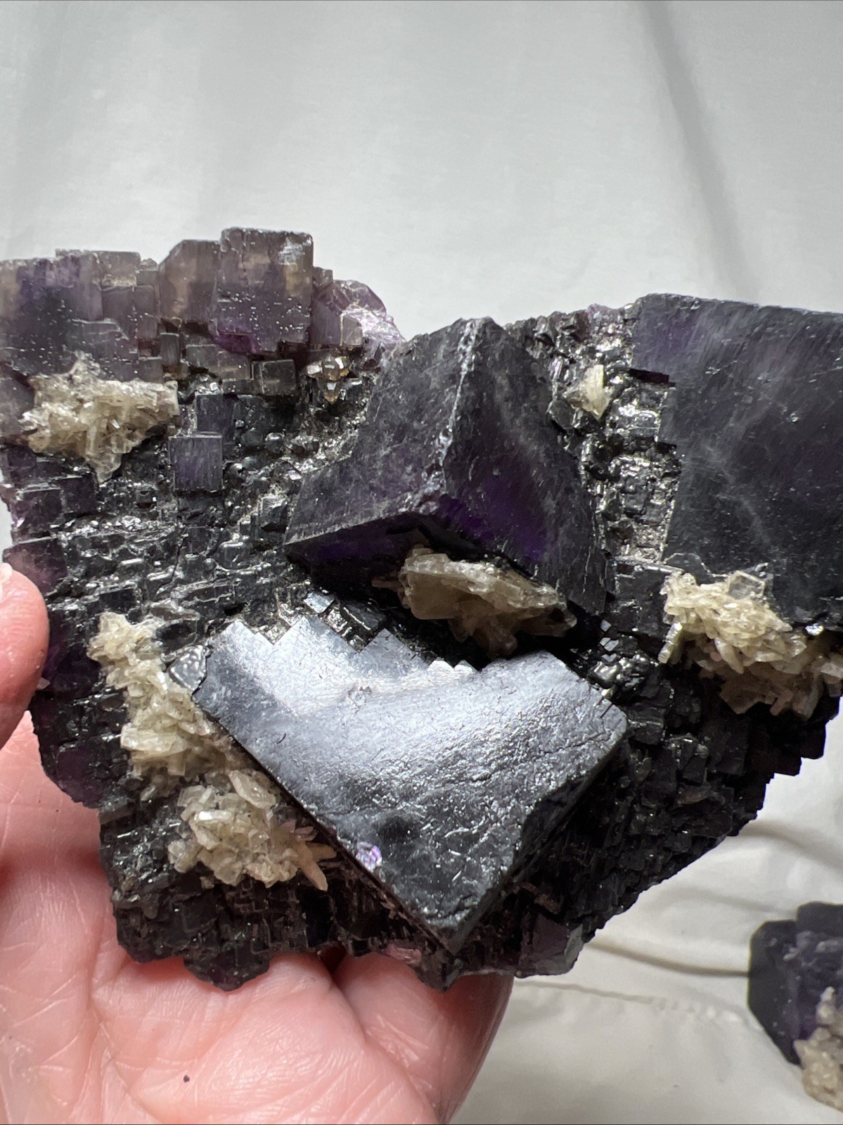 Purple / Black BEAUTIFUL Florite W/ Calcite Clusters. Perfect Cube Formations