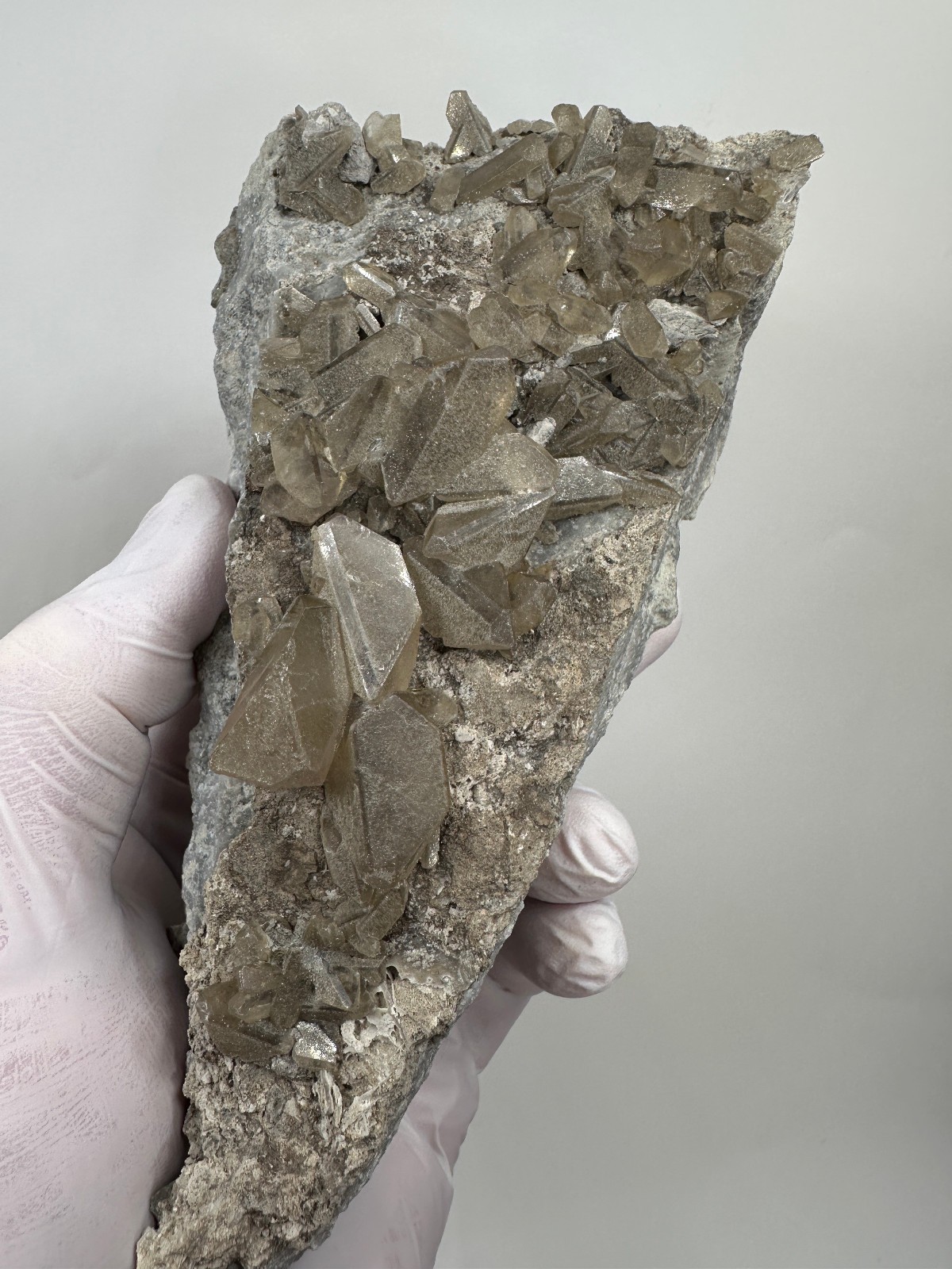 New Find__Large CLEAR Fluorescent BARITE Crystal Cluster___Linwood Mine , Iowa