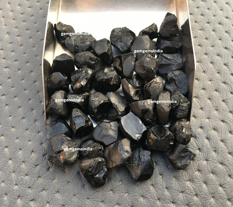 Gorgeous Black Spinal Raw 10 Piece Size 12-14 MM Spinal Rough Gemstone Jewelry