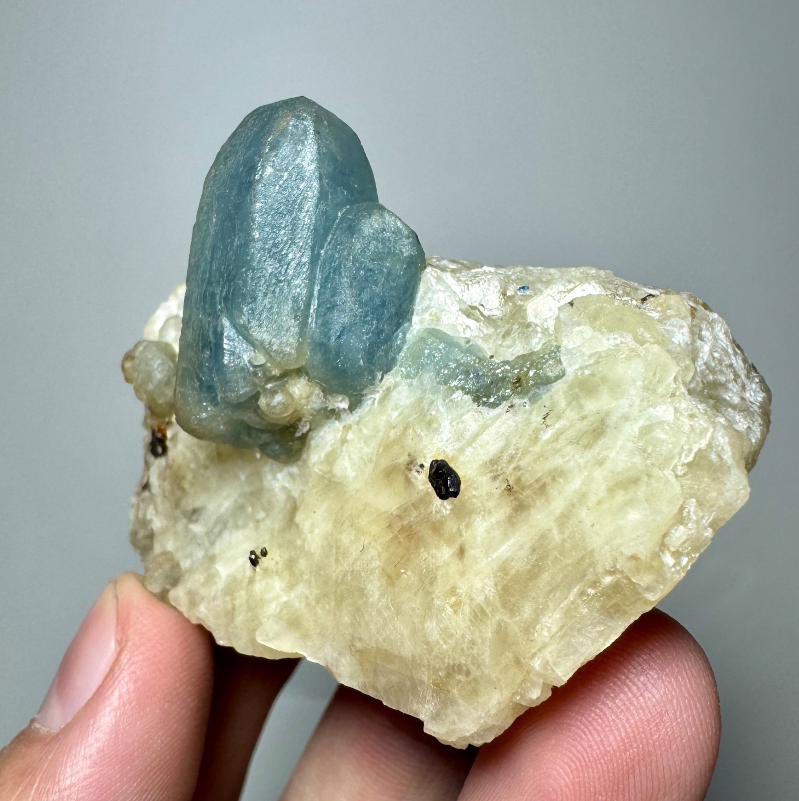 78 Grams Full Terminated Top Fluorescent Sky Blue Afghanite Crystals On Calcite