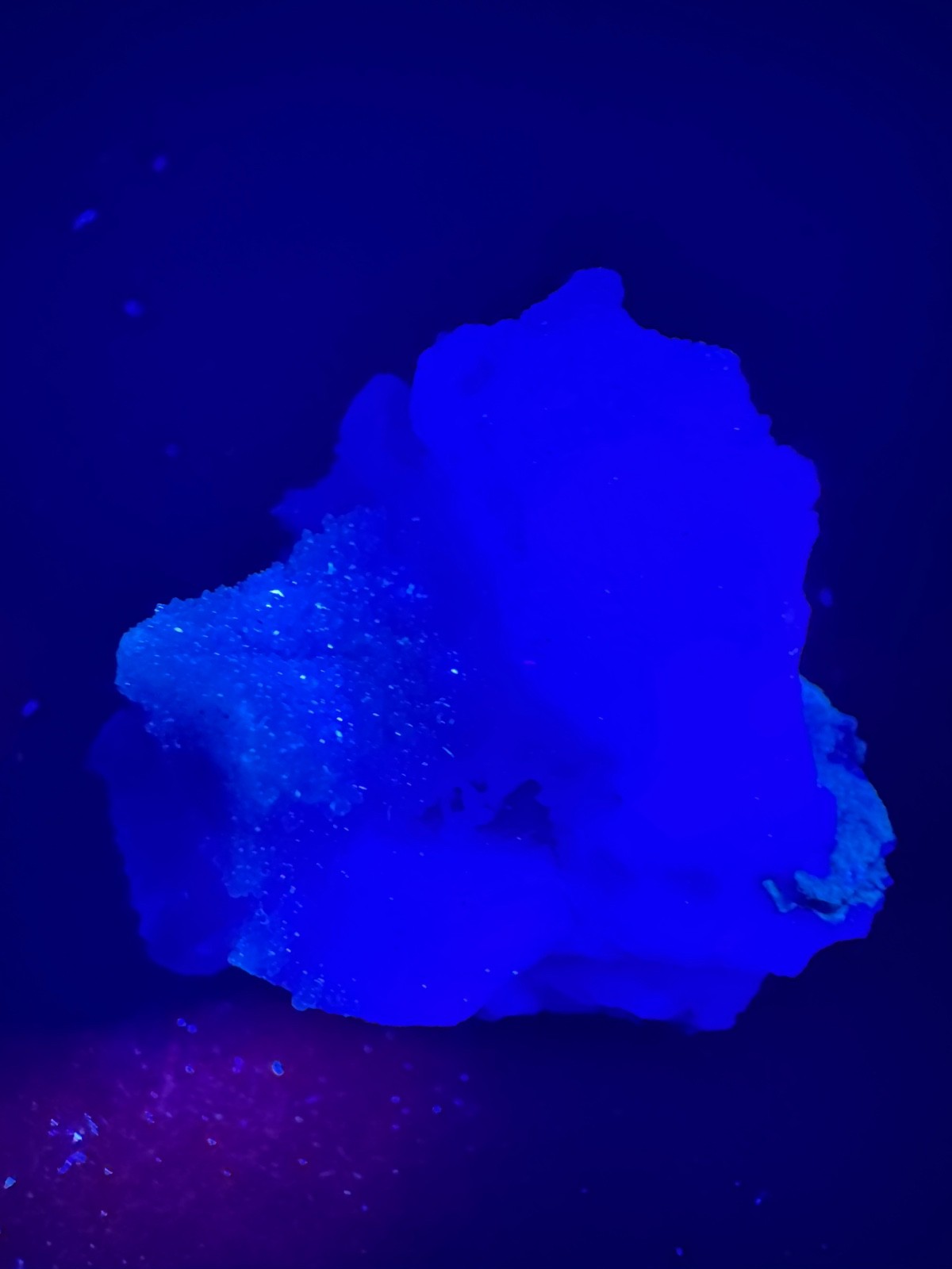 6658 Lovely Green Octahedral with White Quartz on Purple Fluorite Fu Jian 28g