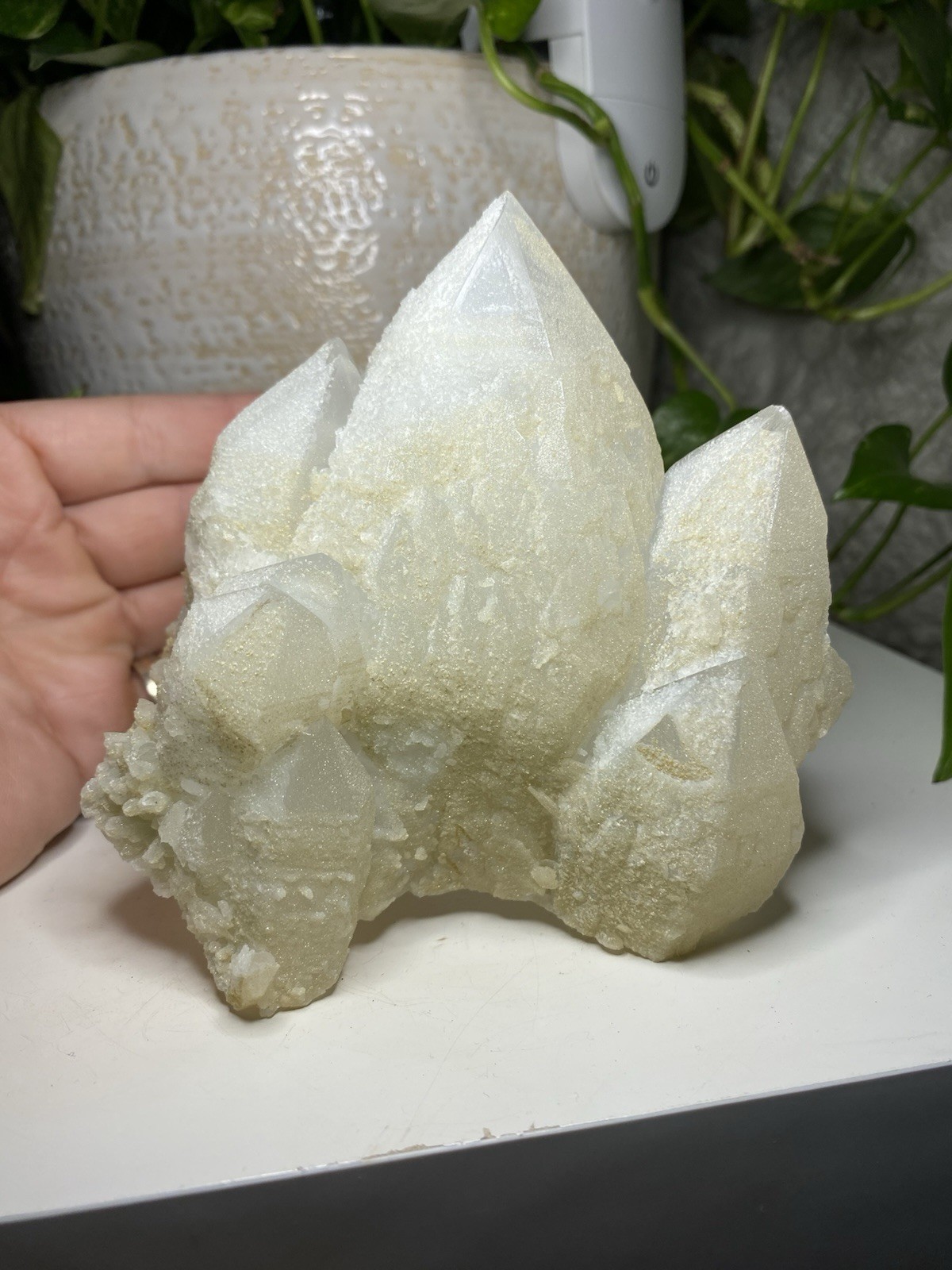 2 Lb 6.35 Oz Druzy Candle Quartz Specimen