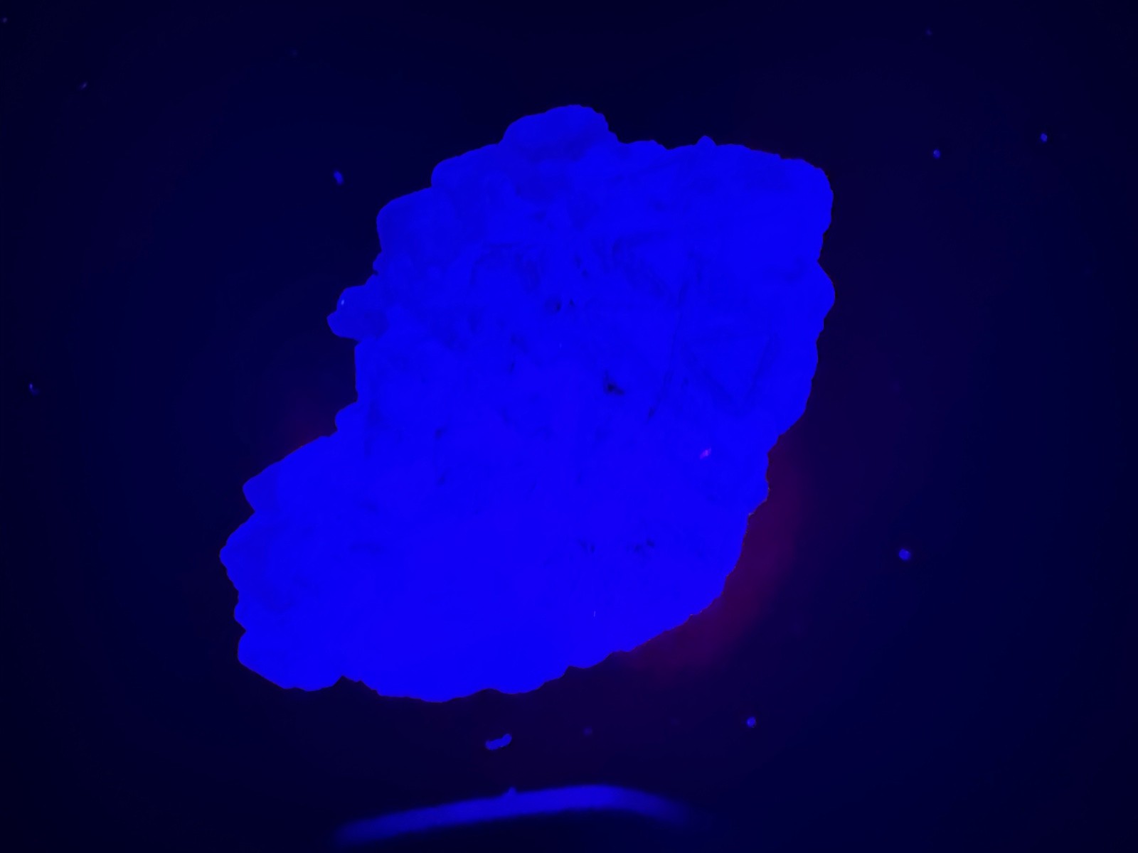 6531 NEW Database Fluorite Purple Triangle Yun Nan 35g