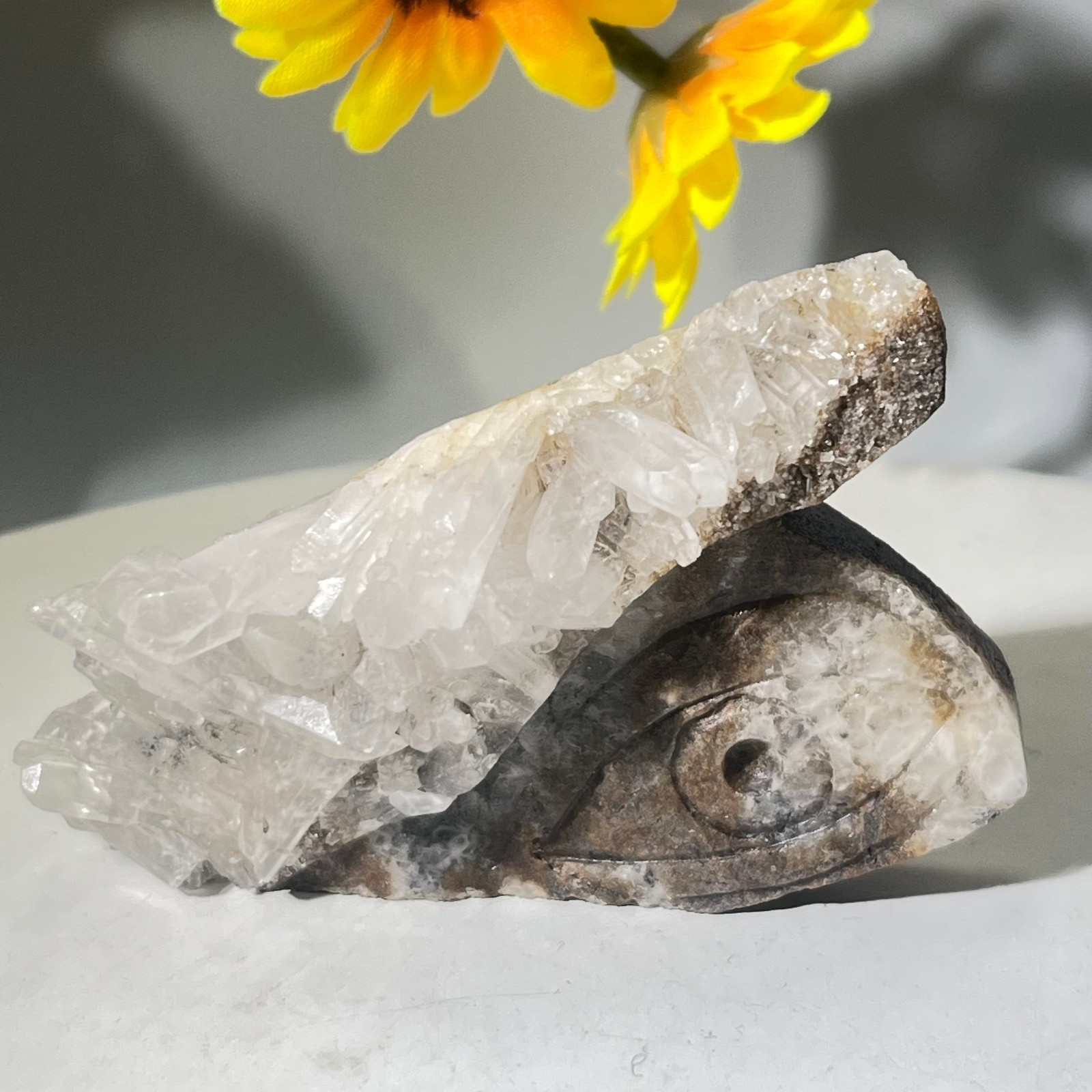 64gNatural white crystal cluster carving of God’s Eye
