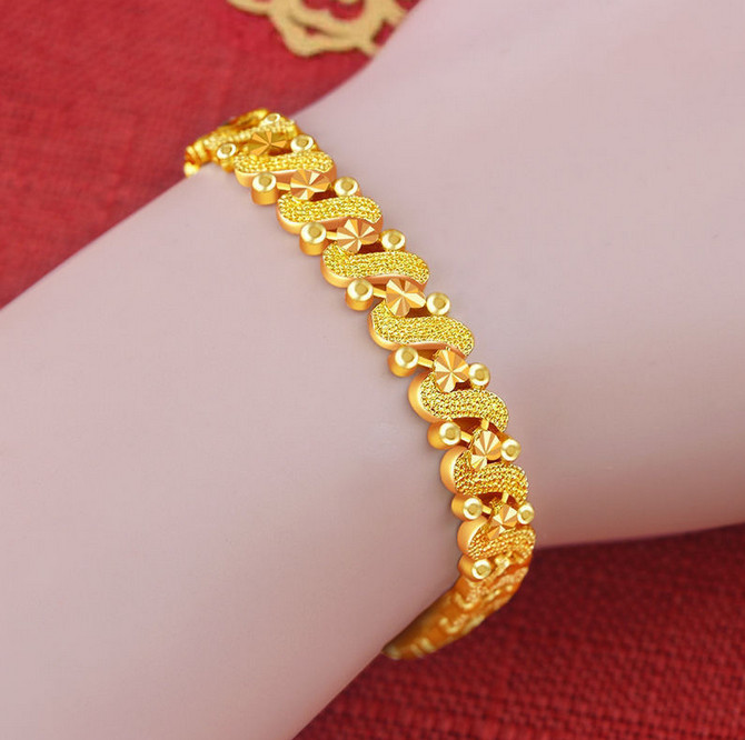 Women’s Gold Plated Bracelet Flower Heart Ethnic Style Gold Wedding Jewelry