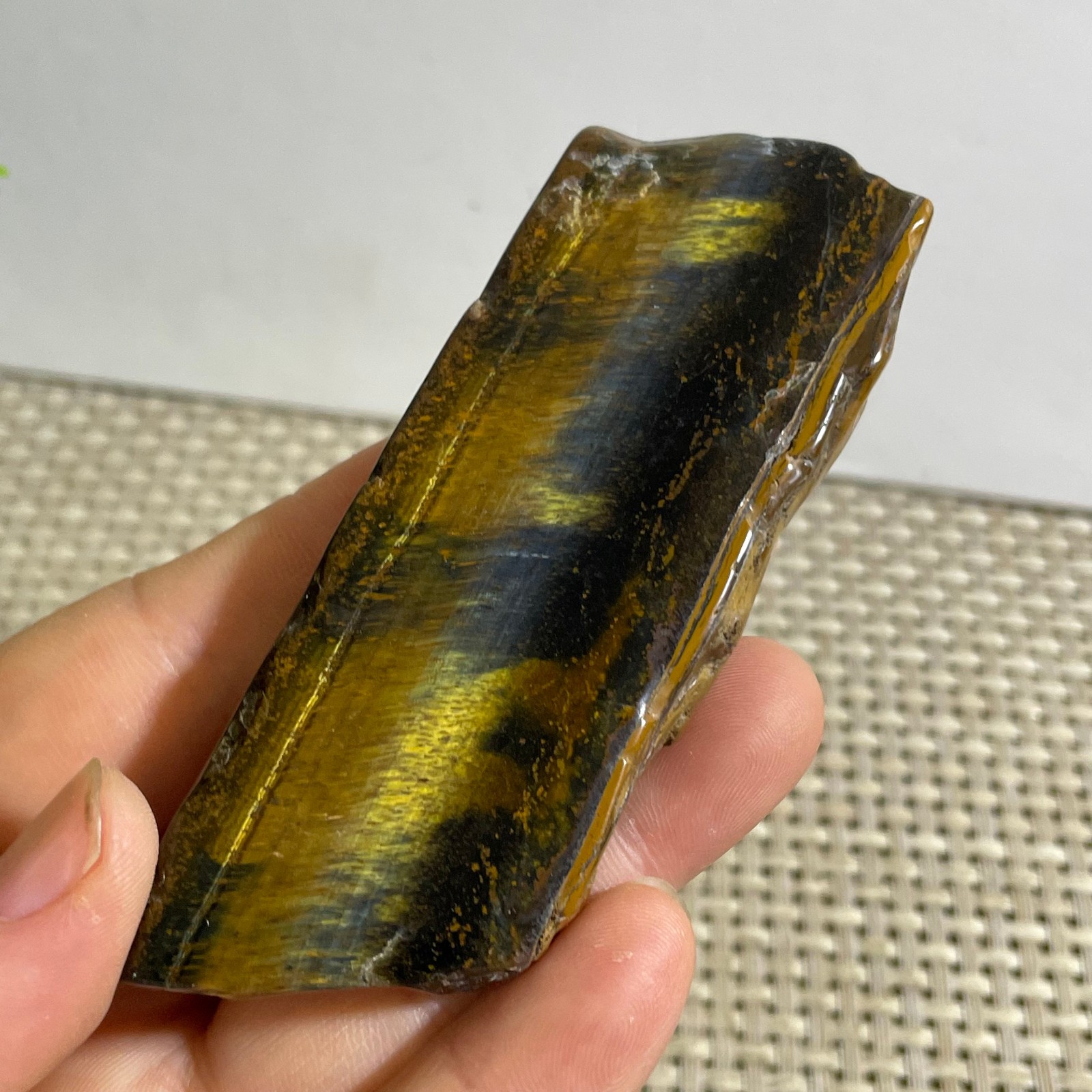 73g Natural tiger’s-eye Rough Raw Stone Rock Specimen Reiki healing