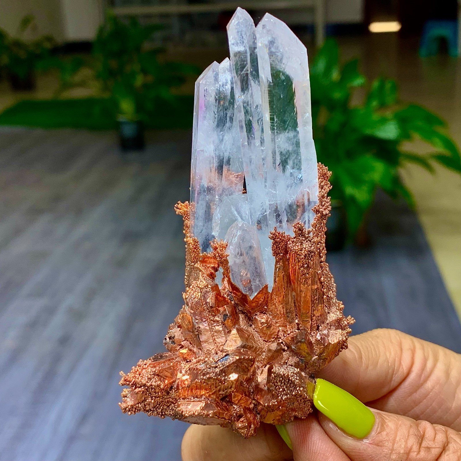 146G Rare iridescent Native Copper with white quartz crystal mineral-symbiosis