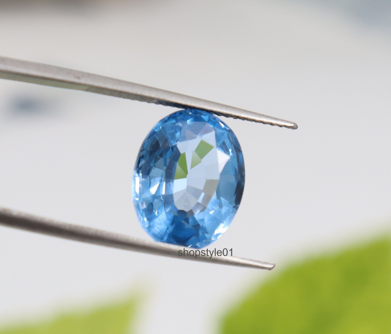 7.55 Ct Natural Certified Aquamarine – Oval Cut Loose Gemstone (13.3 × 10.8mm