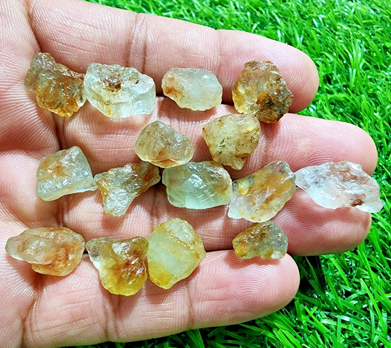 Aquamarine Helidore Gemstone Rough 15Pcs Lot 9-15mm Aquamarine Raw Stones Bulk