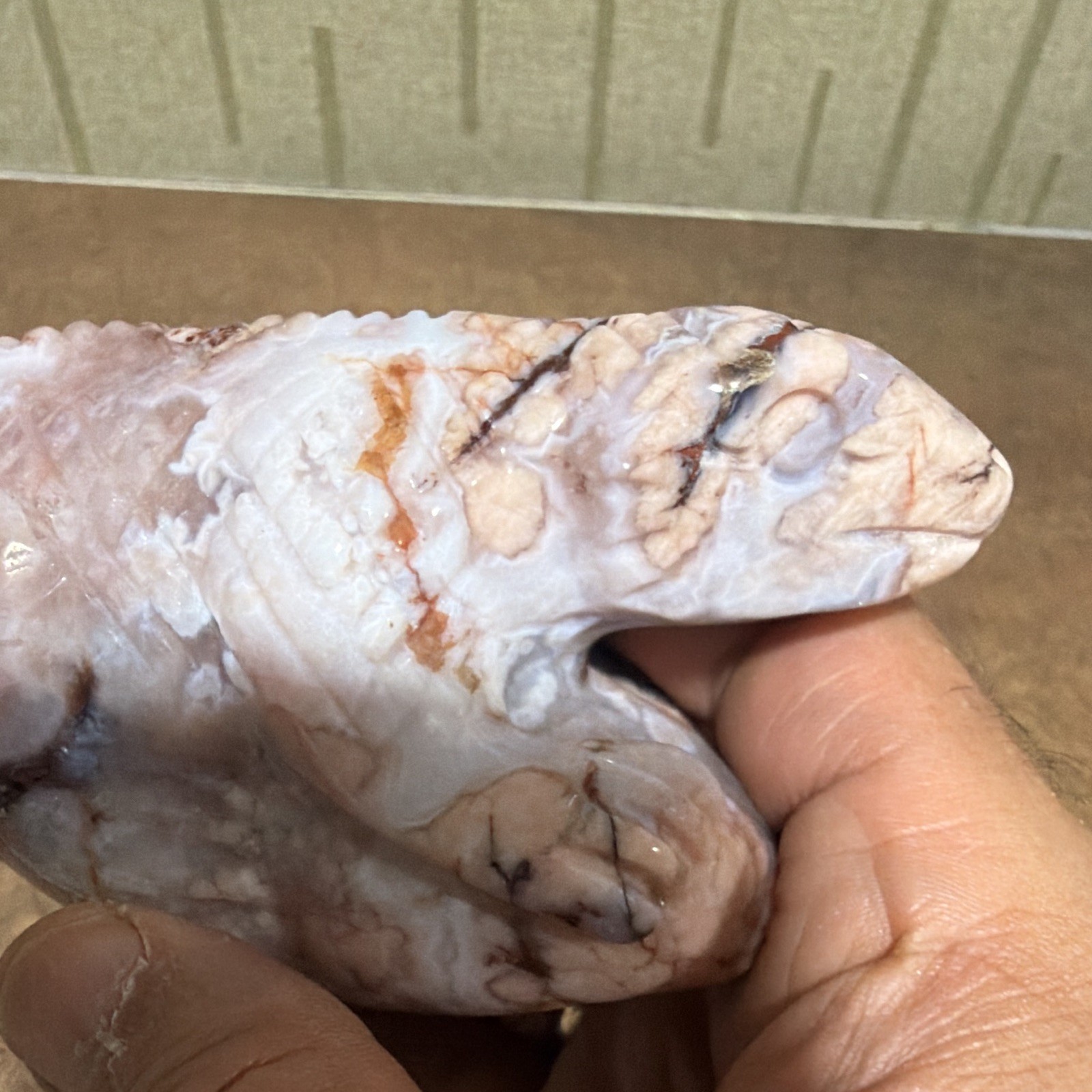 Natural agate crystal cave quartz lizard crystal hand carved-