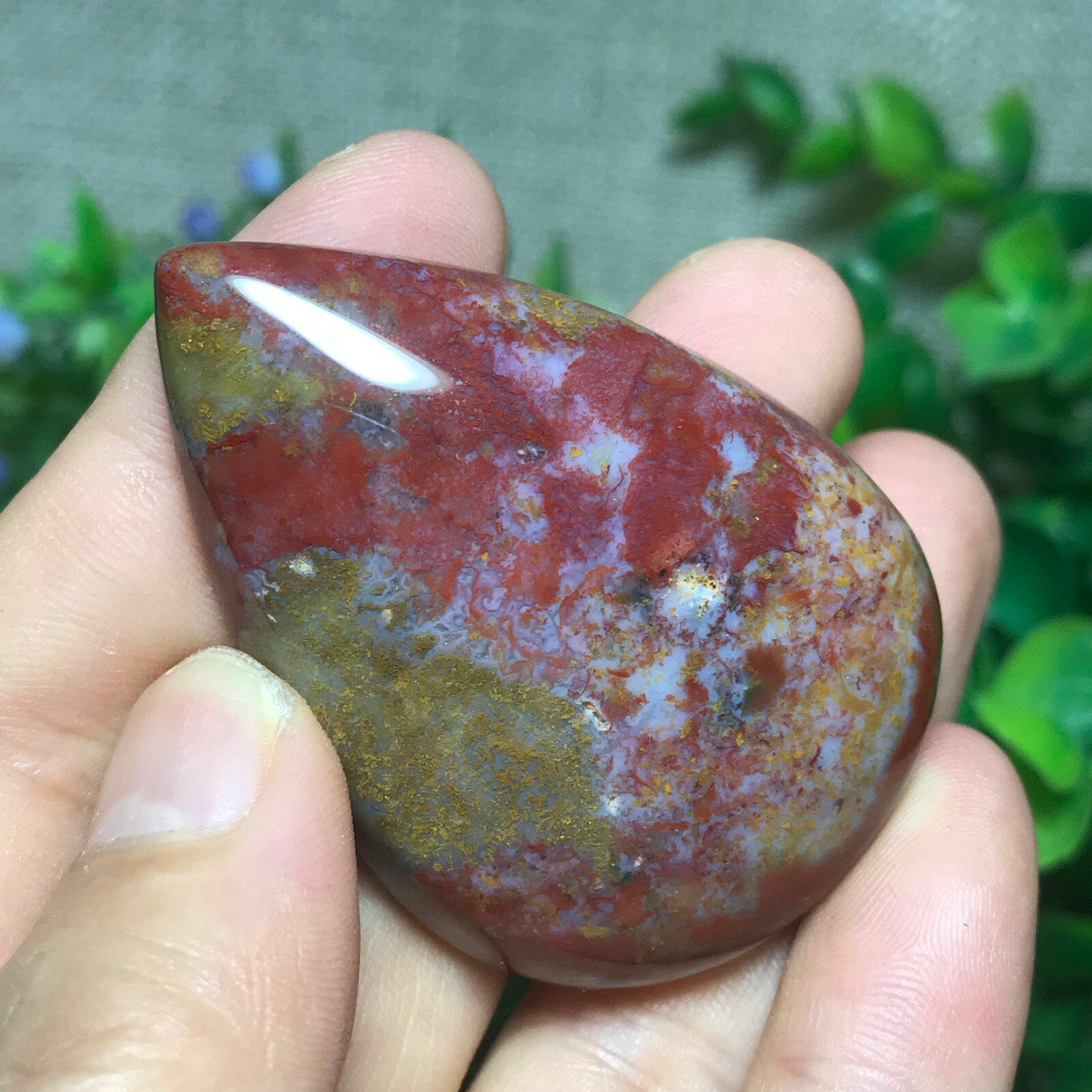 28g Natural Quartz Crystal agate Droplet shape 01
