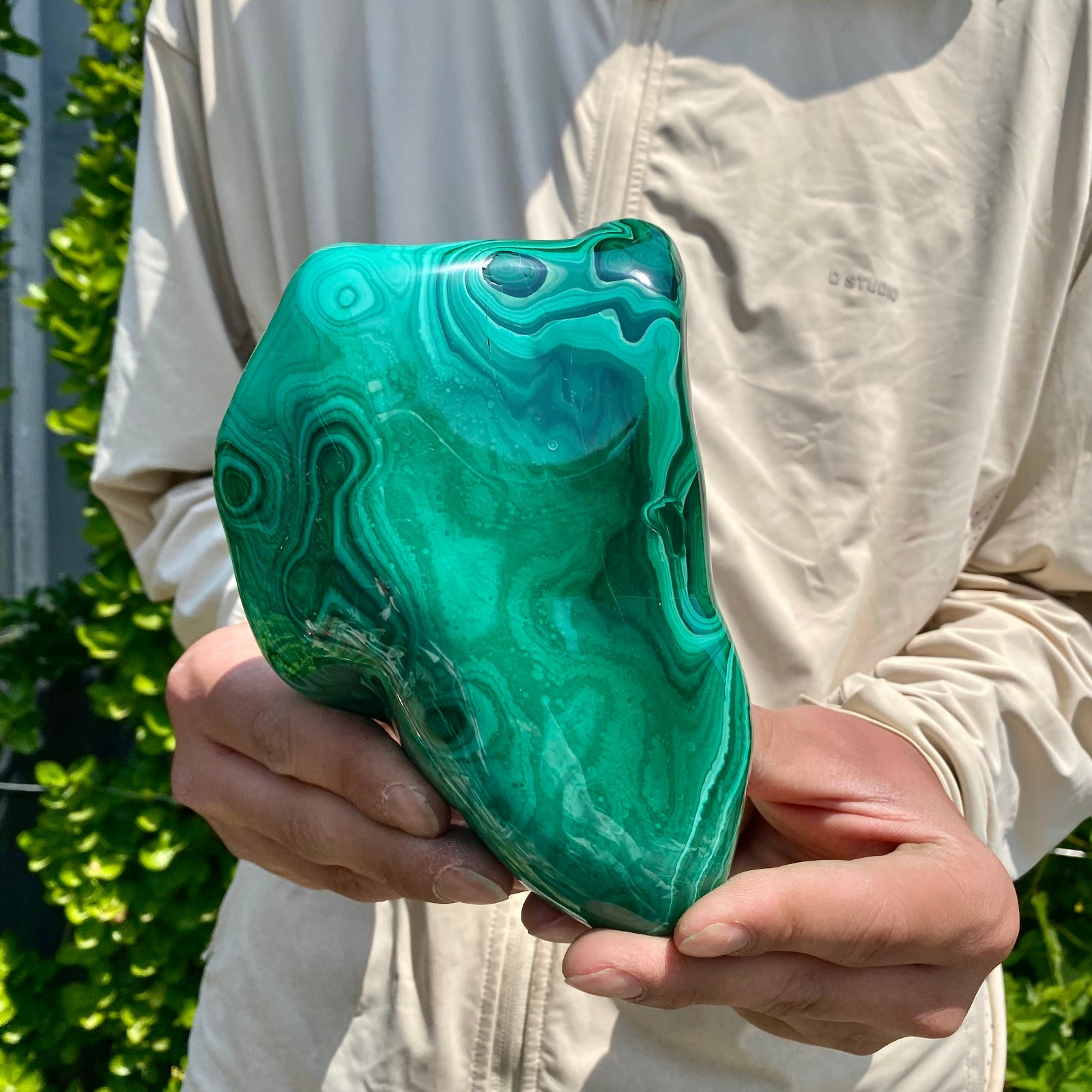 3.74LB Natural glossy Malachite transparent cluster rough mineral sample