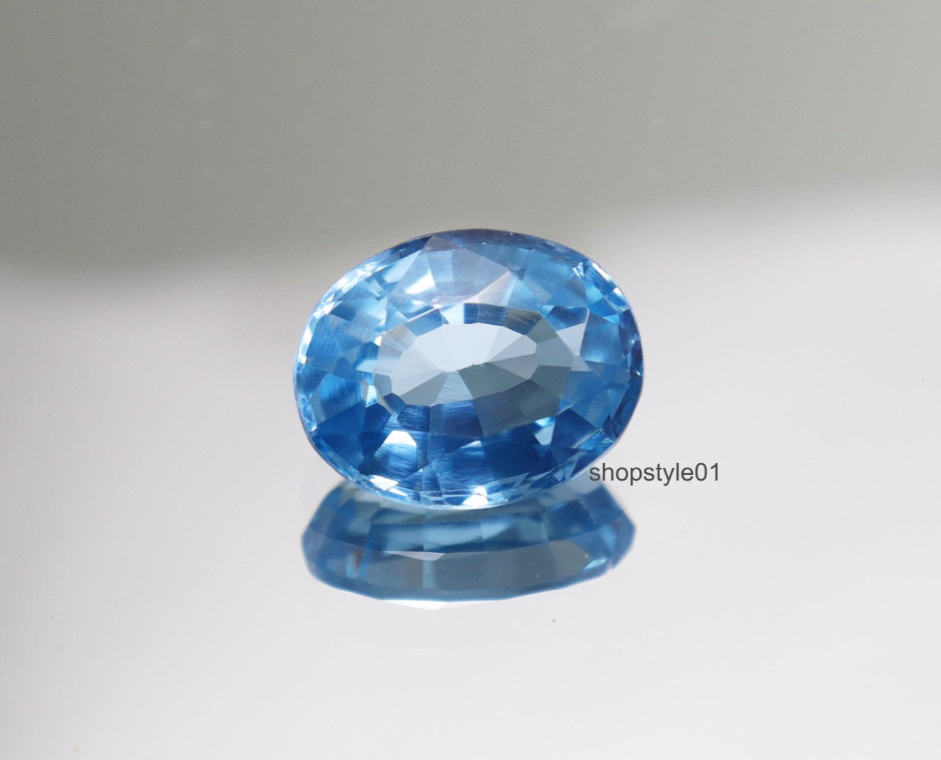 7.55 Ct Natural Certified Aquamarine – Oval Cut Loose Gemstone (13.3 × 10.8mm