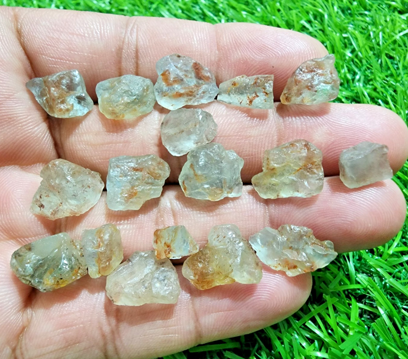 Unique Aquamarine Helidore Gemstone Rough 17Pcs Lot 8-12mm Aquamarine Raw Stones