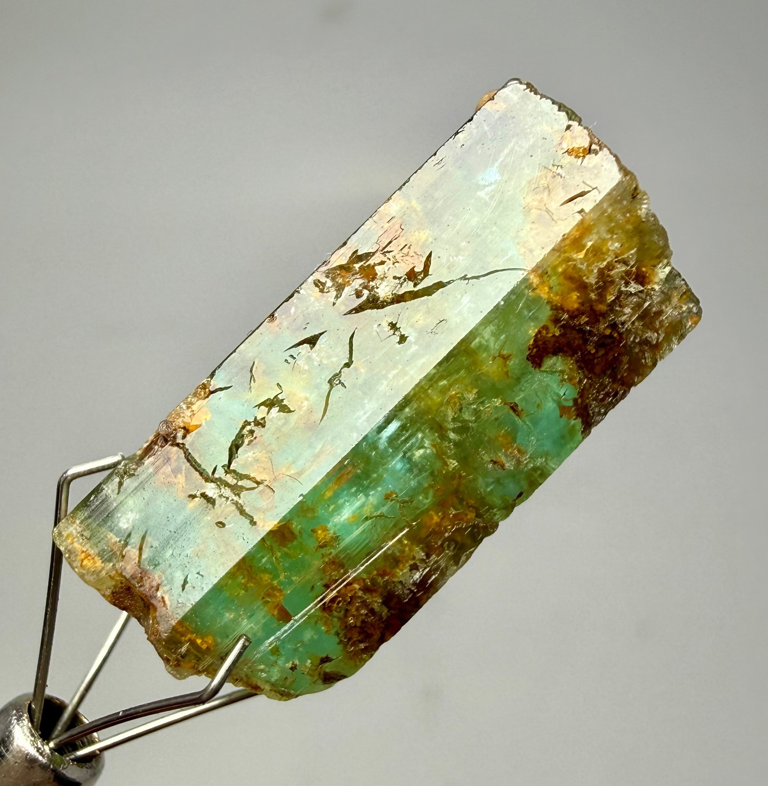 30 Ct Top Green Emerald Huge Crystal From Pakistan.