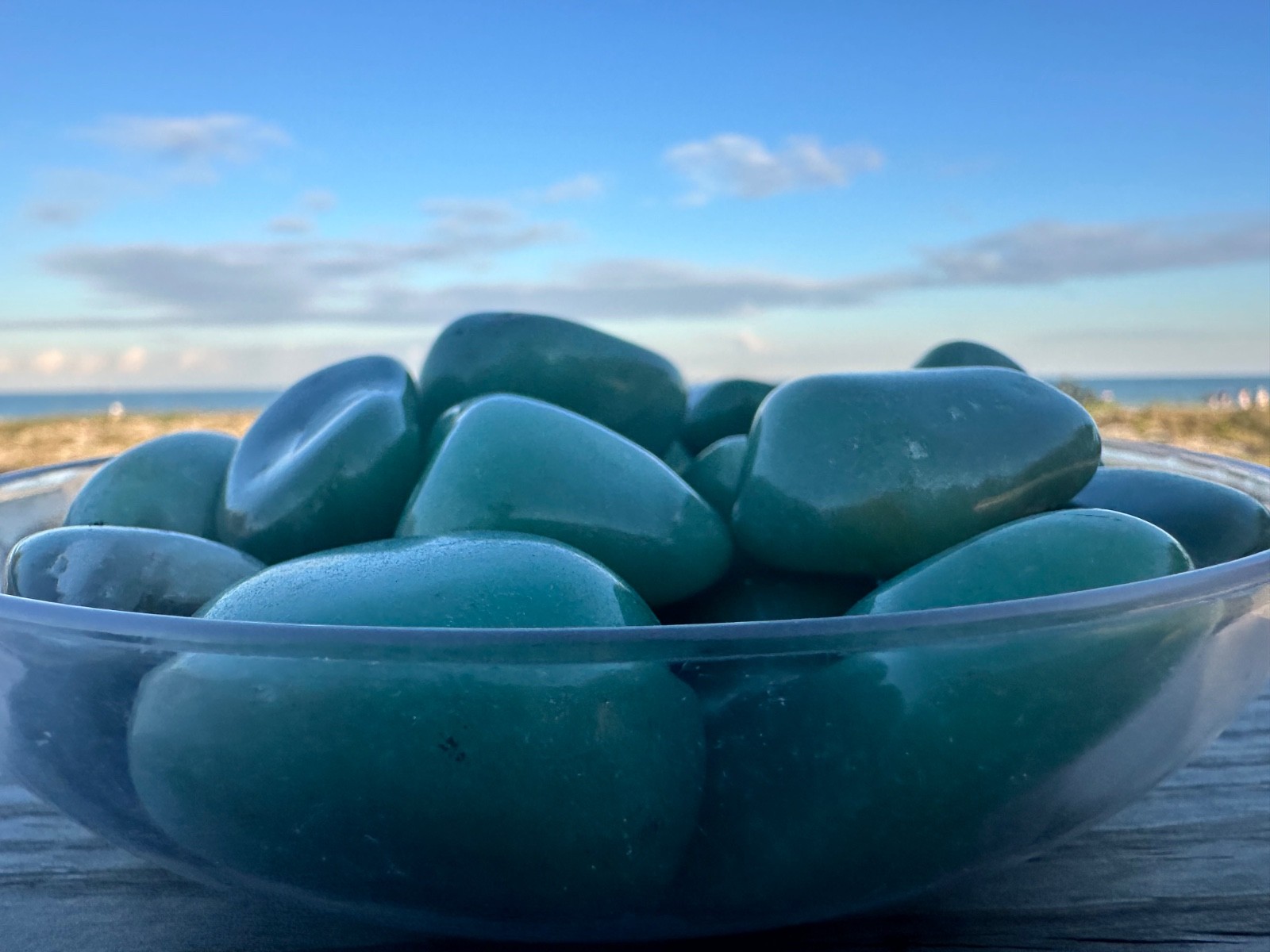 1/2 lb Green Aventurine Tumbled Stones – Bulk Polished Green Crystals Lot (8 oz)