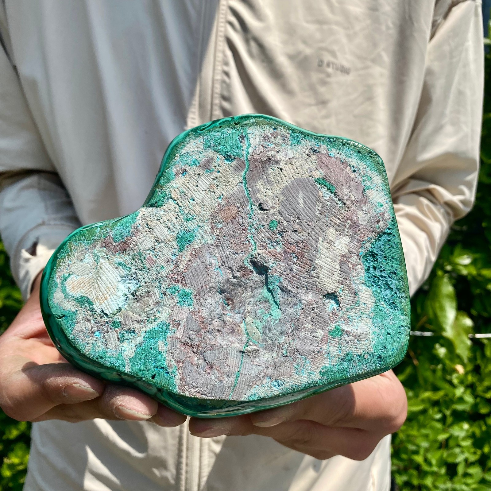 3.08LB Natural glossy Malachite transparent cluster rough mineral sample