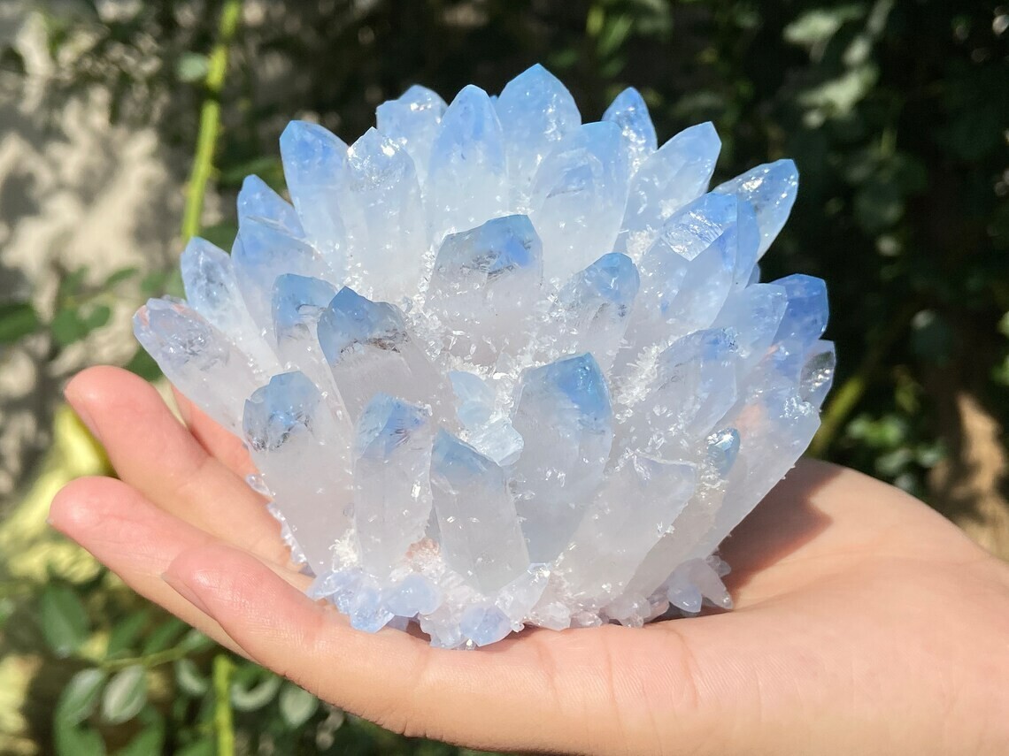 300g+ Clear Quartz Cluster Crystal Blue Quartz Point VUG Mineral Specimen Gift