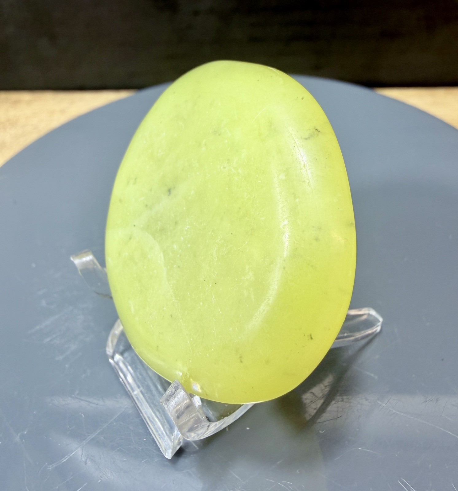 Crystal Lemon Jade Palm Stone Flat Healing Spiritual Collect yellow pocket 25g 4