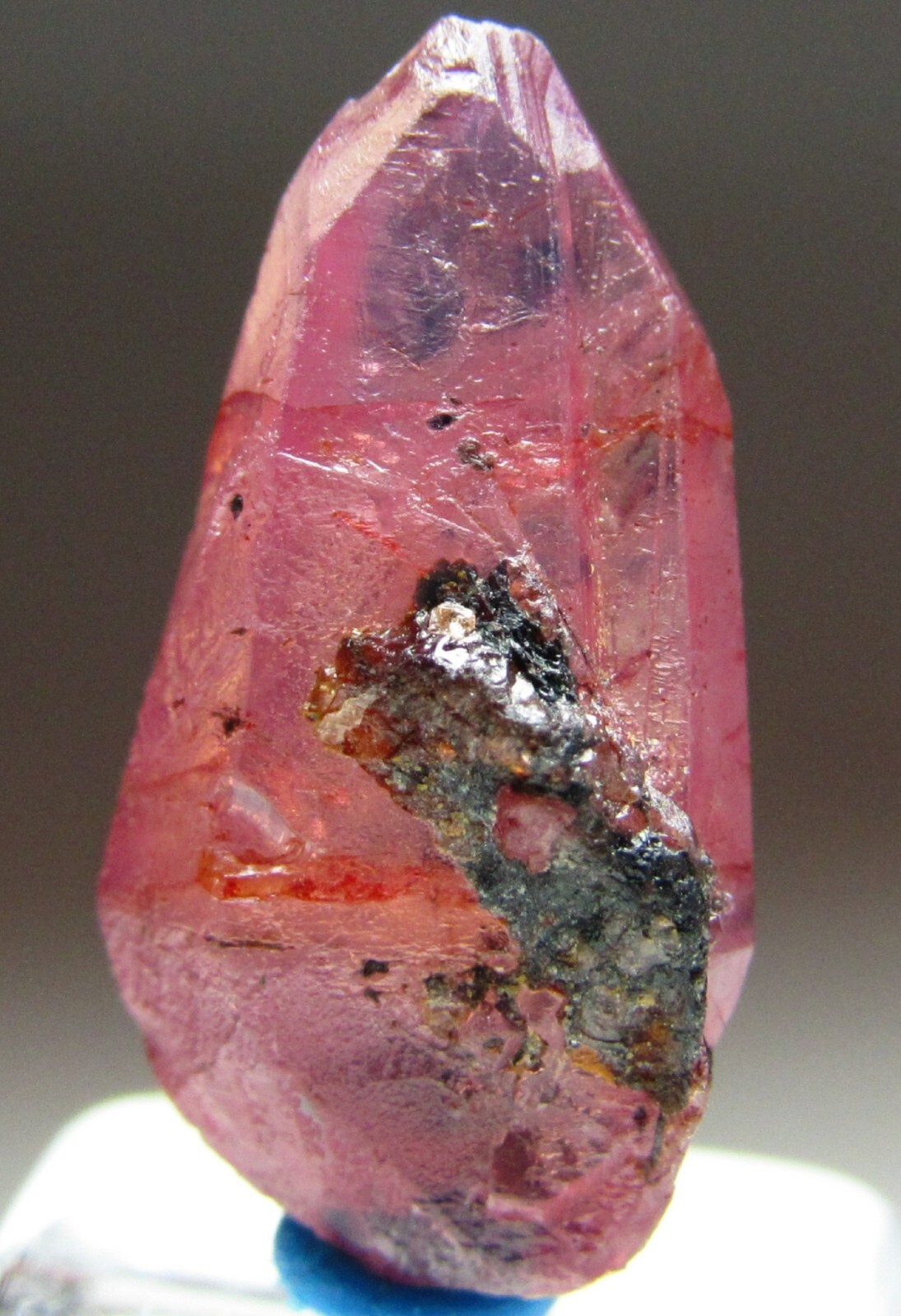 EXTRAVAGANT FINE DOUBLE TERMINATED GEM CLEAR RUBY CRYSTAL!!! WINZA TANZANIA