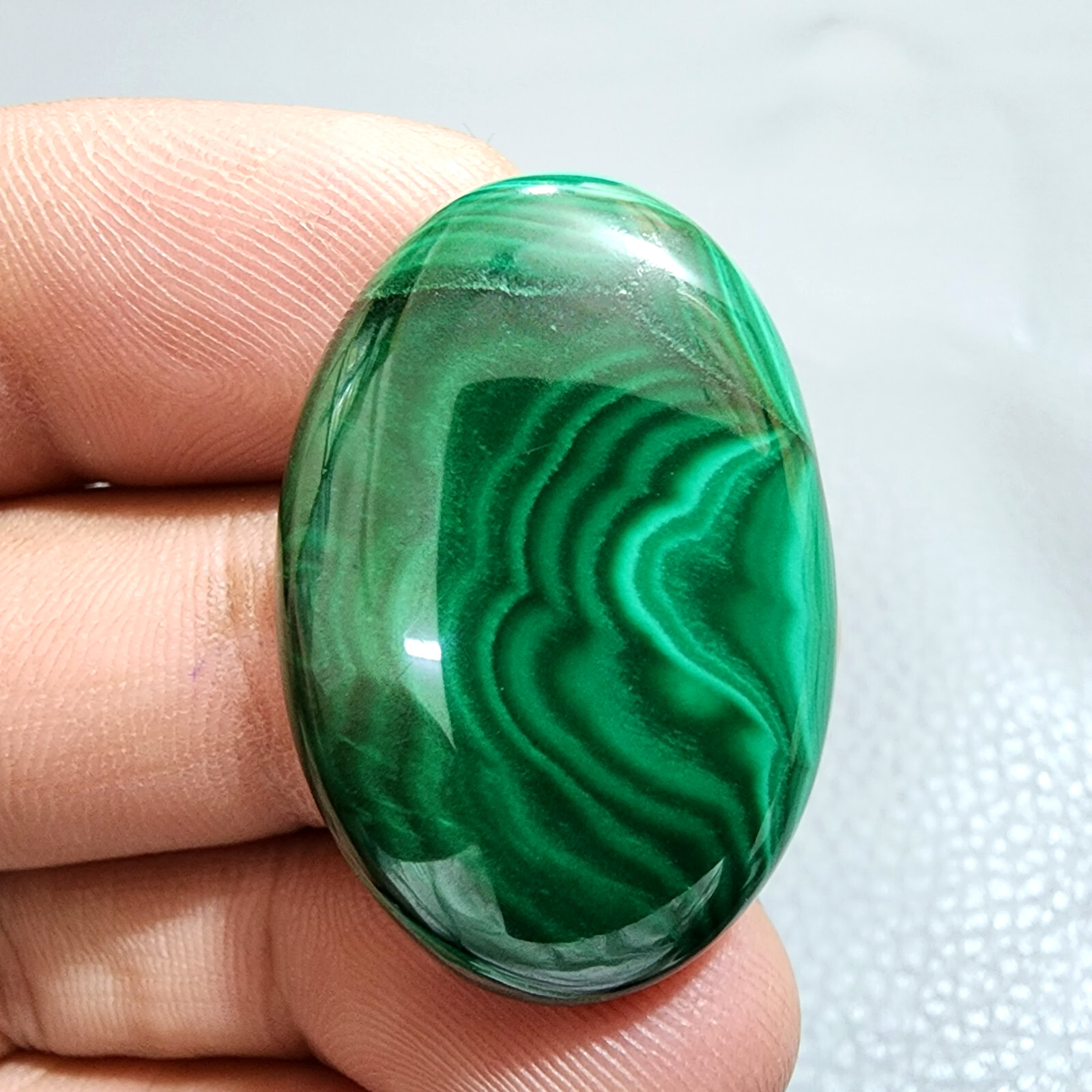 Gorgeous Shiny Green Malachite Oval Shape Cabochon Loose Gemstone Jewelry 64 Crt