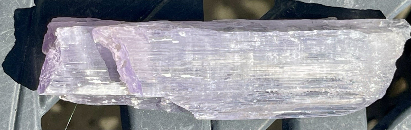 Kunzite Crystal (purple) L 123.85mm X W 33.01mm 167.66 Grams Pakistan
