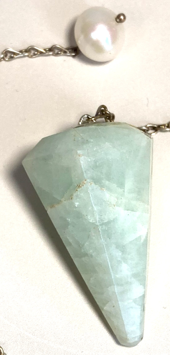Faceted Aquamarine Pendulum with Pearl end bead for Divination and Dowsing NOS