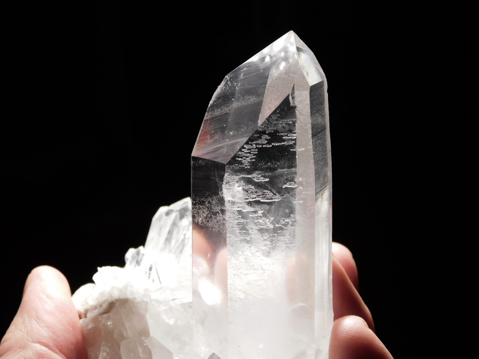 Super TRANSLUCENT Points! Big Nice & Natural QUARTZ Crystal Cluster Brazil 431gr