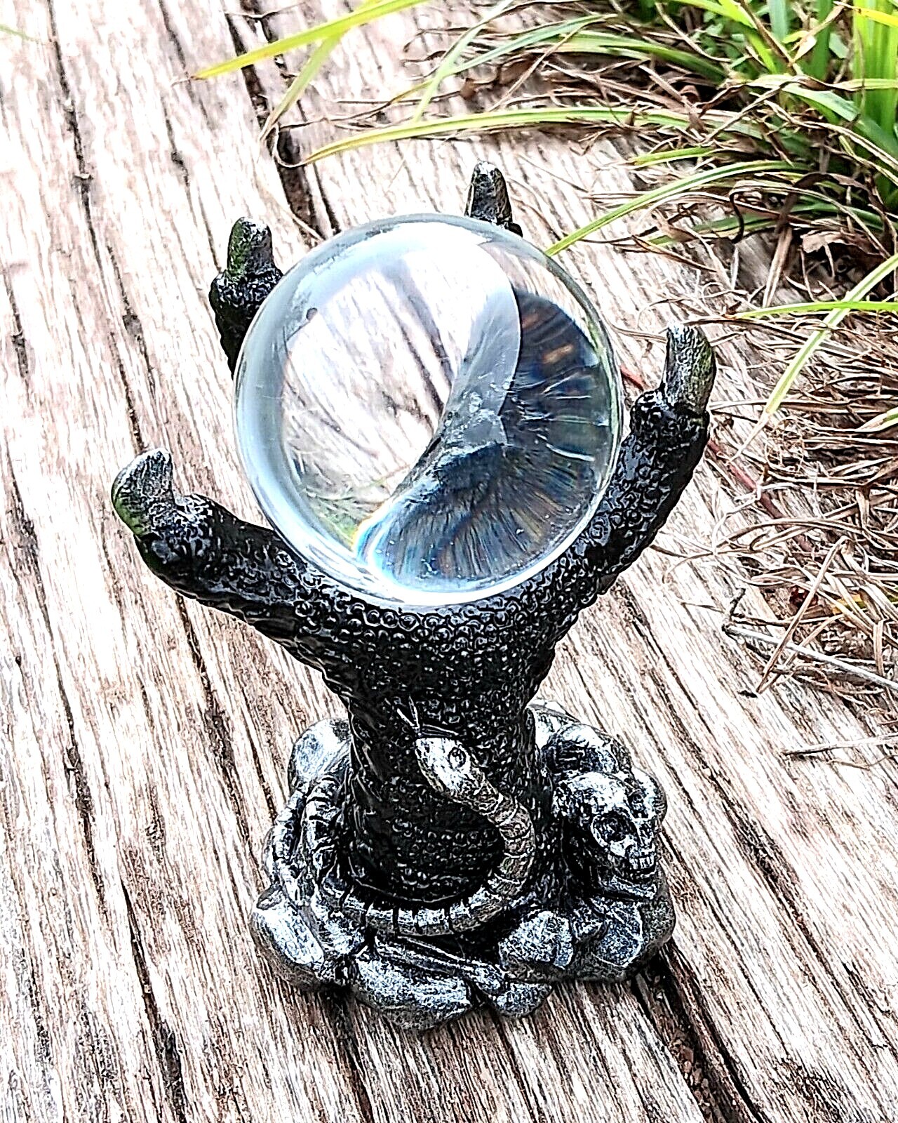 K9 50mm Crystal Ball & Claw Snake Skull Resin Stand – 8 Colors
