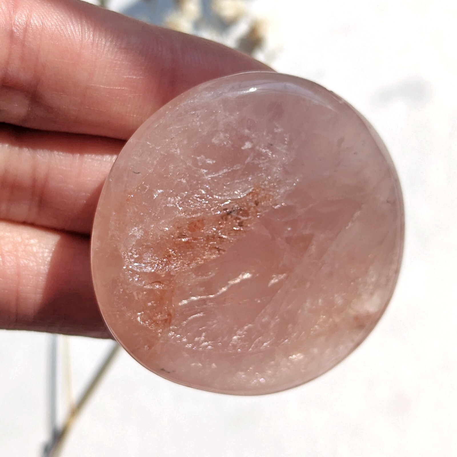 1.5″ rose quartz flat disk with iron inclusion, rose quartz crystal flat stone