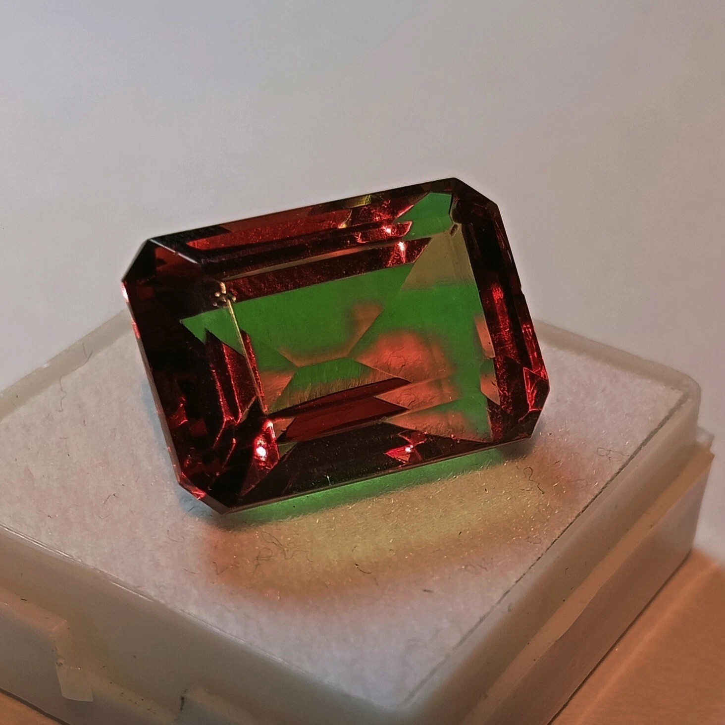 Certified Color Change Alexandrite Natural Loose Gemstone 10 Ct Emerald Cut