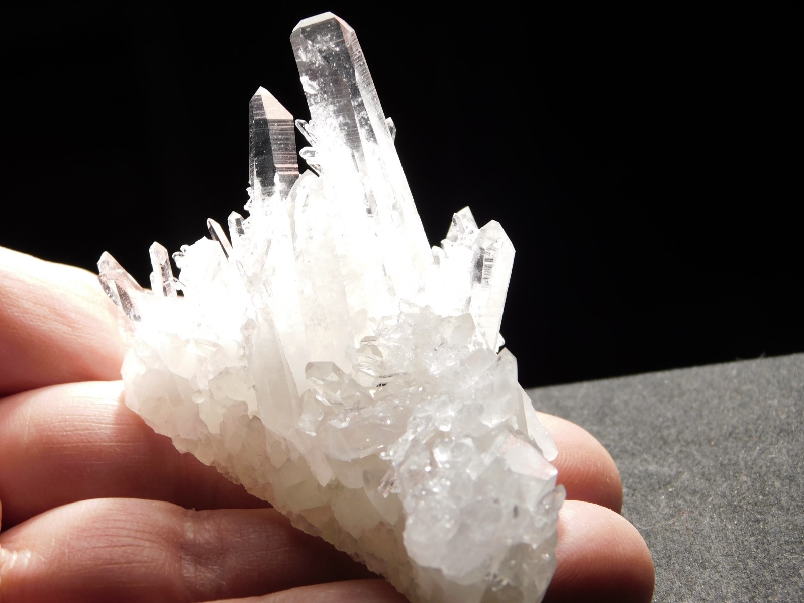 SUPER! TRANSLUCENT Quartz Crystal Cluster Collier Creek ARKANSAS 75.2gr