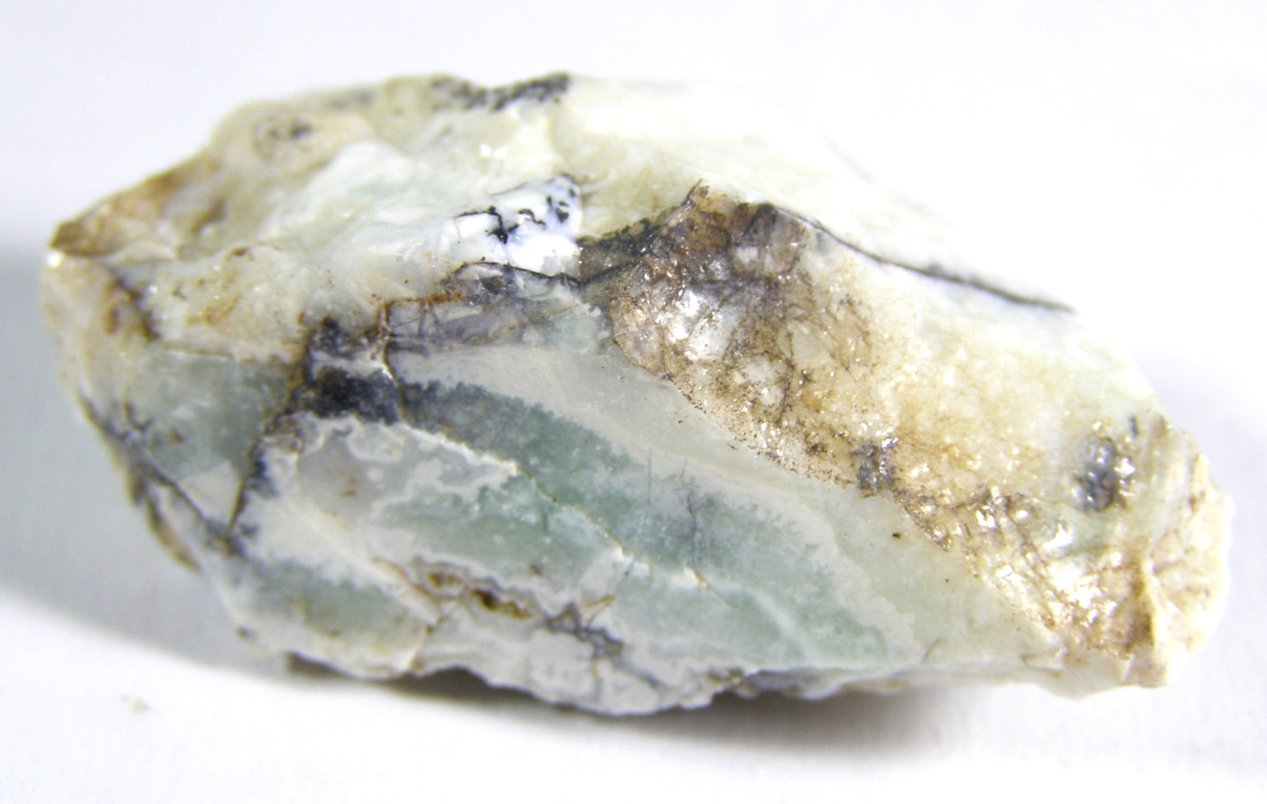 SMALL RARE NATURAL MOUNT SHASTA OPAL PIECE 4.0 x 1.8 x 1.5 cms 12.68 gms #10
