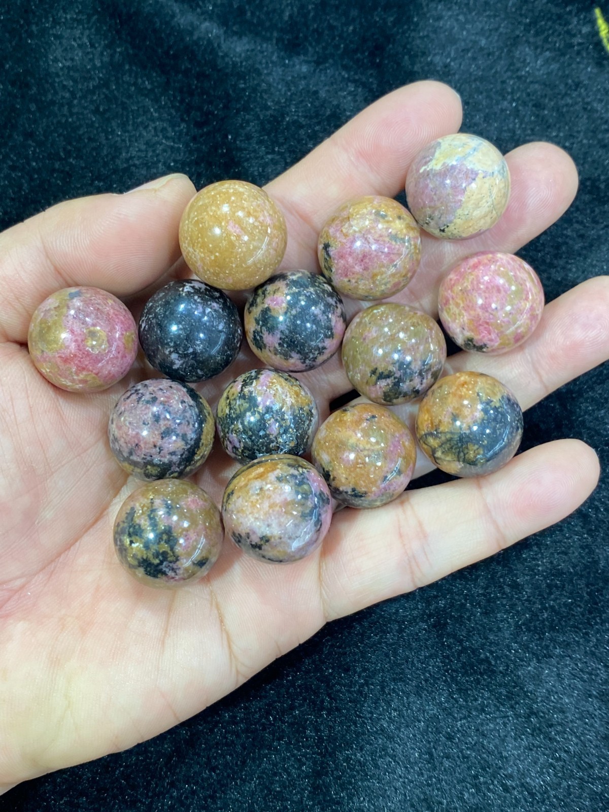 5pc Natural rhodonite jasper Sphere Quartz Crystal Carved 20mm ball healing gift